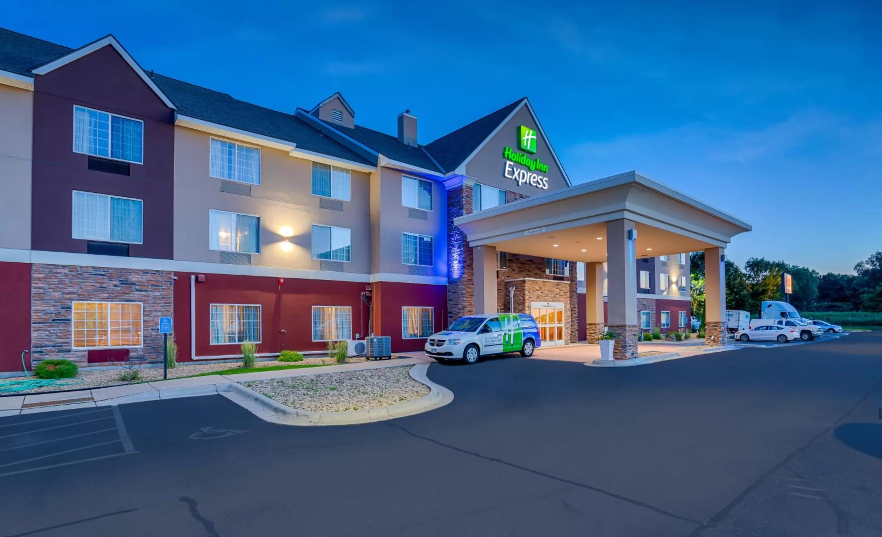 Property building in Holiday Inn Express St. Paul South - Inver Grove Heights by IHG