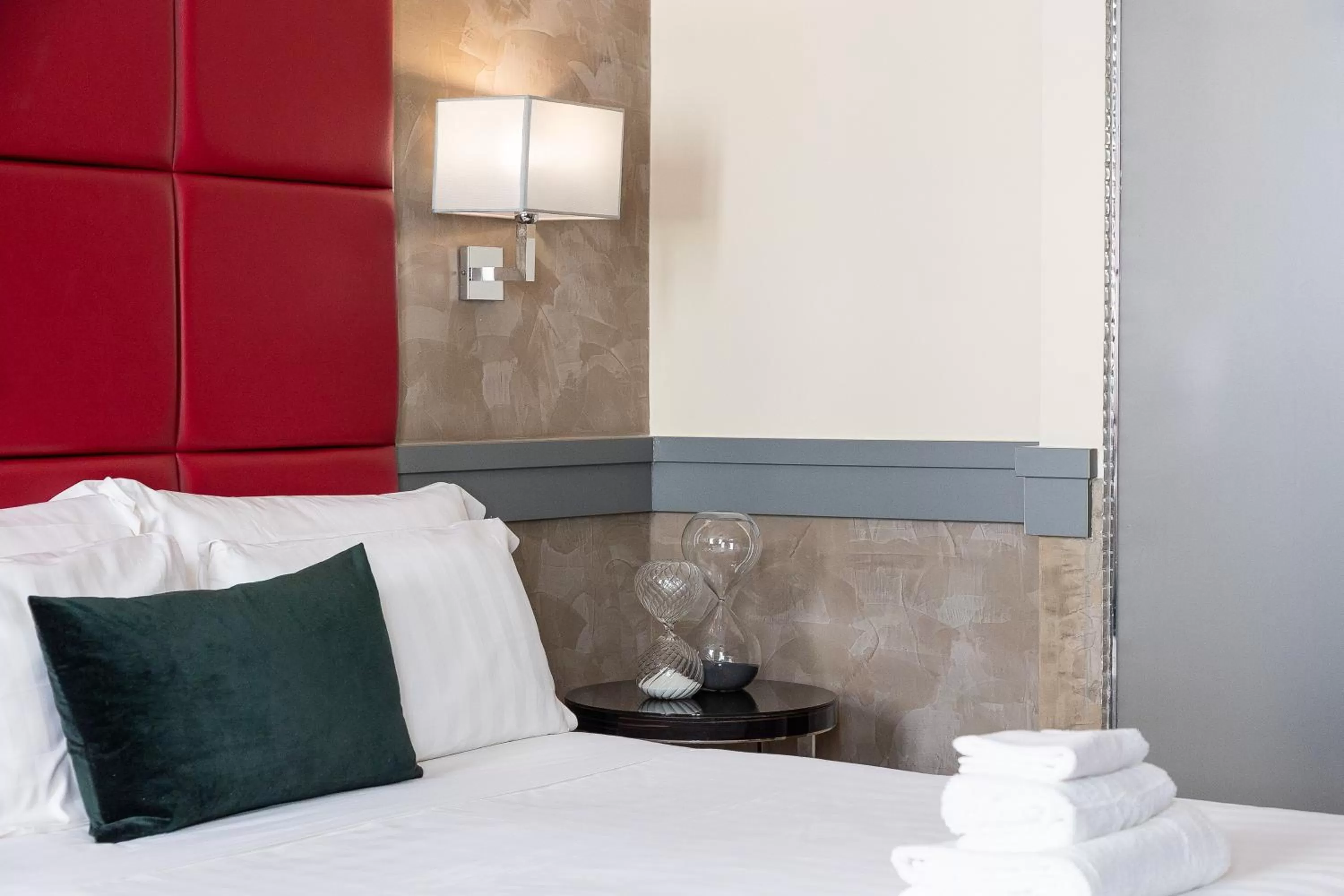 Bed in Hotel Castellino Roma