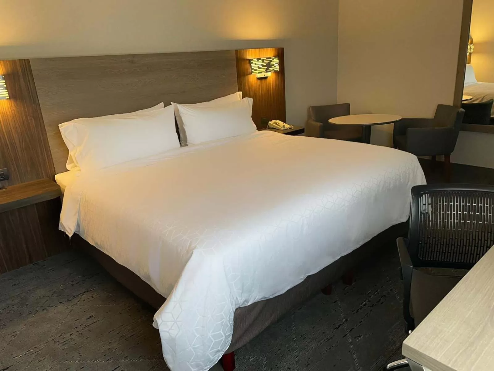 Bedroom, Bed in Holiday Inn Express Mexico City Satelite by IHG