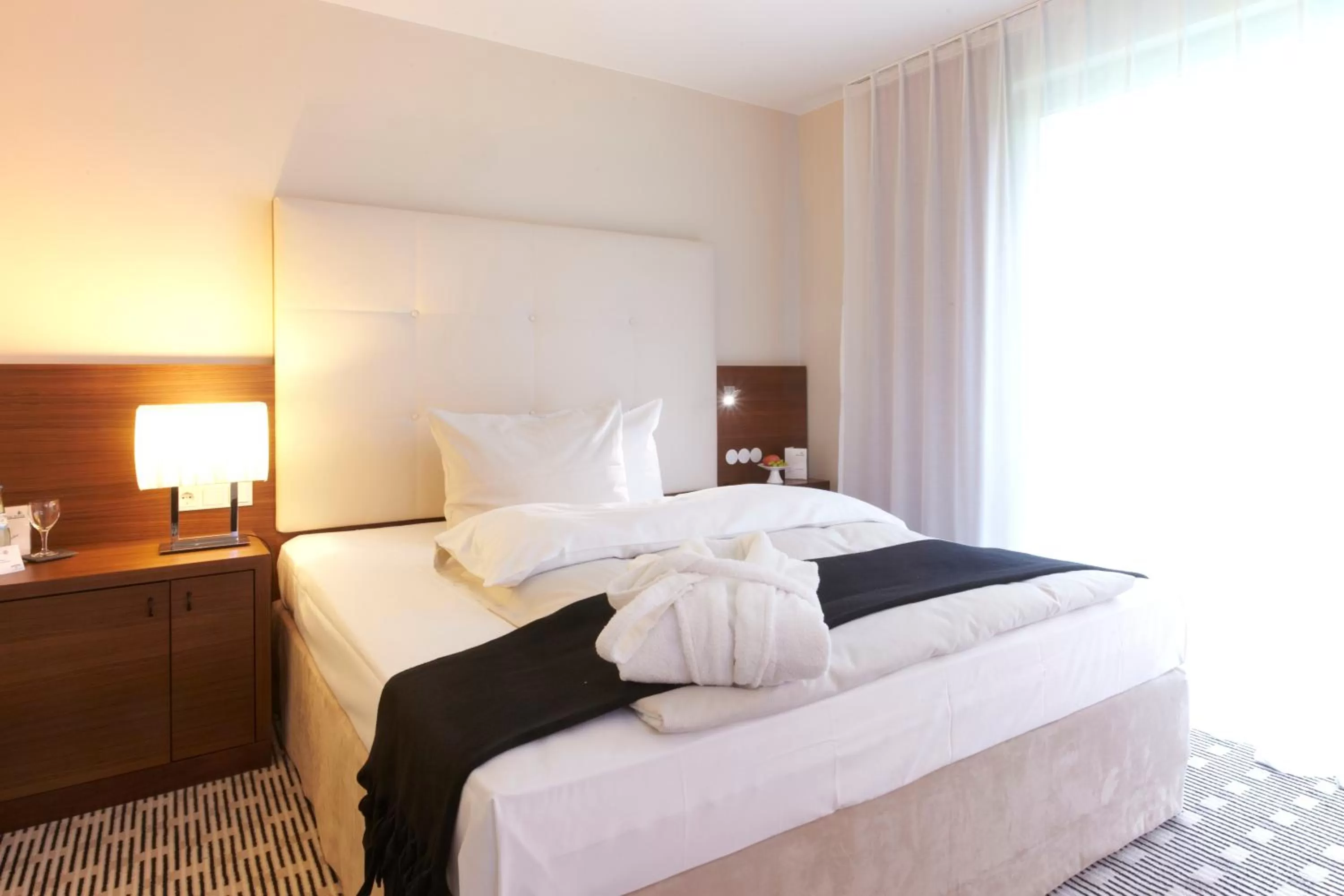 Bed in SeeHotel Ketsch