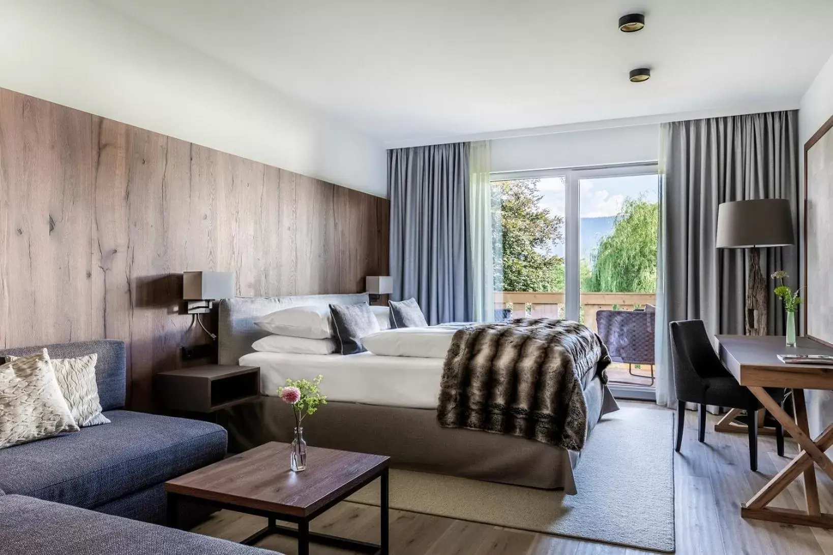 Alpenhof Panorama Double Room in Alpenhof Murnau Alpenhof Panorama Double Room in Alpenhof Murnau