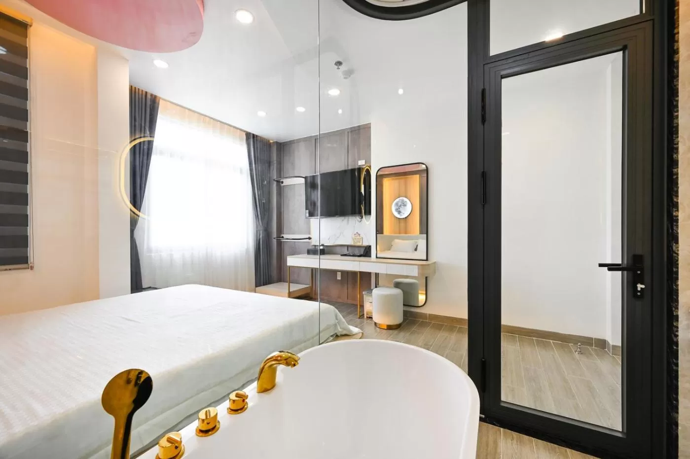 Photo of the whole room, Bed in Lotus Airport Hotel Saigon