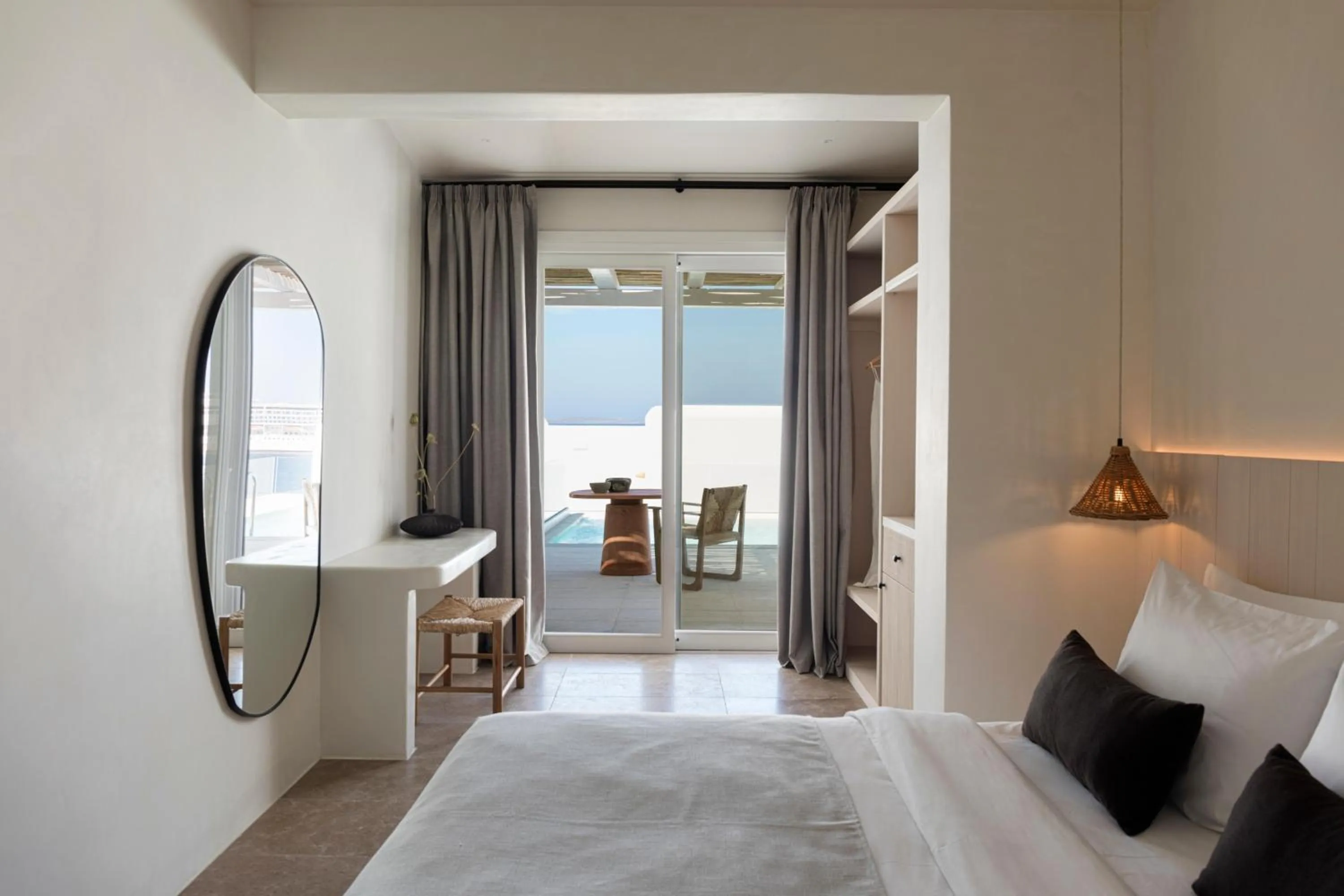 Photo of the whole room, Bed in Porto Mykonos