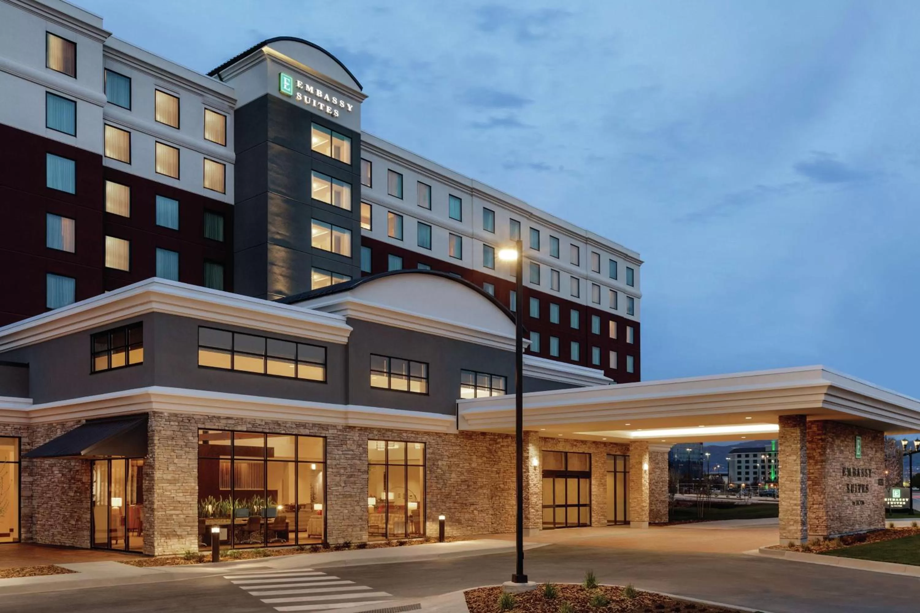 Property building in Embassy Suites By Hilton South Jordan Salt Lake City