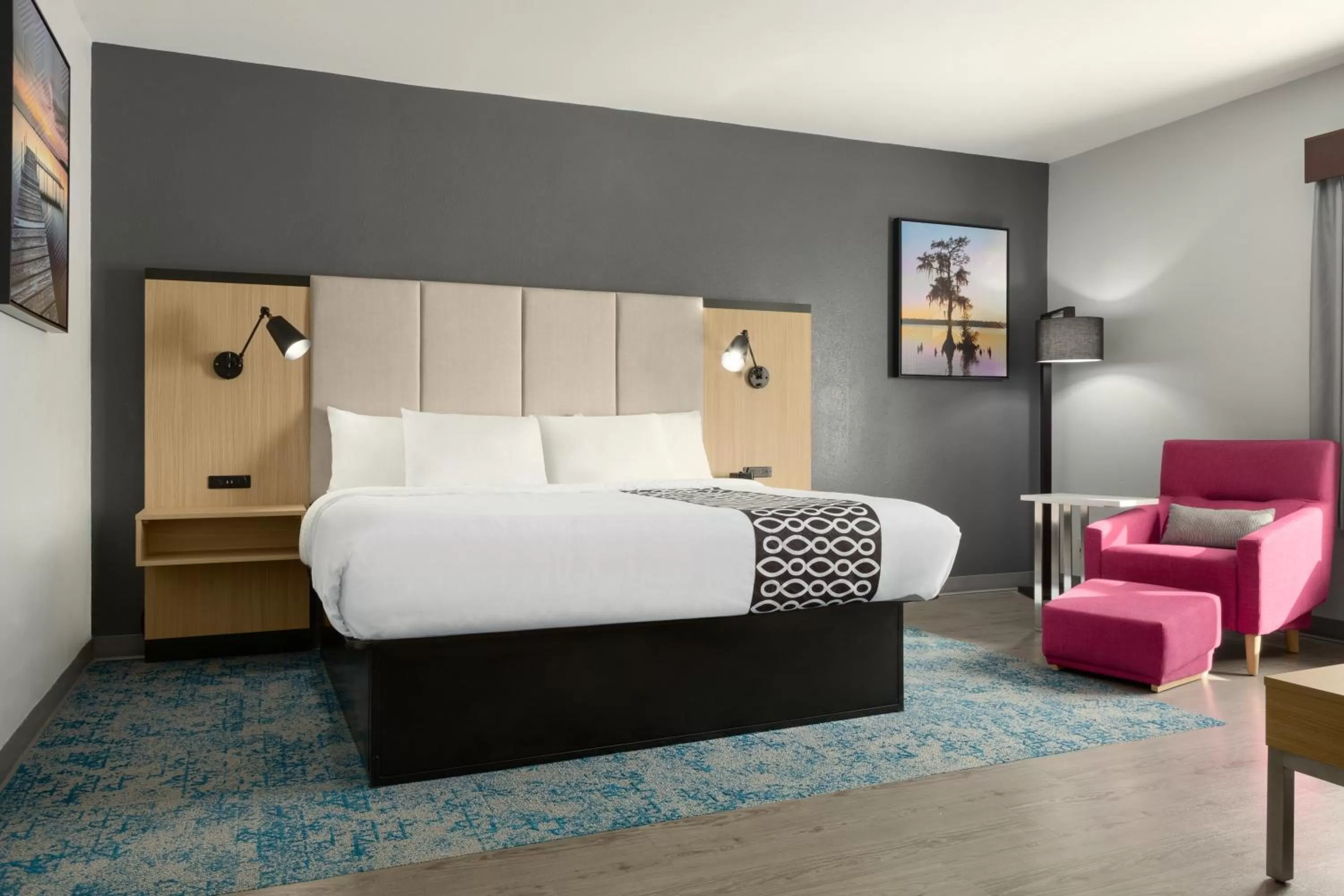 Bedroom, Bed in La Quinta Inn & Suites by Wyndham Selma/Smithfield I-95