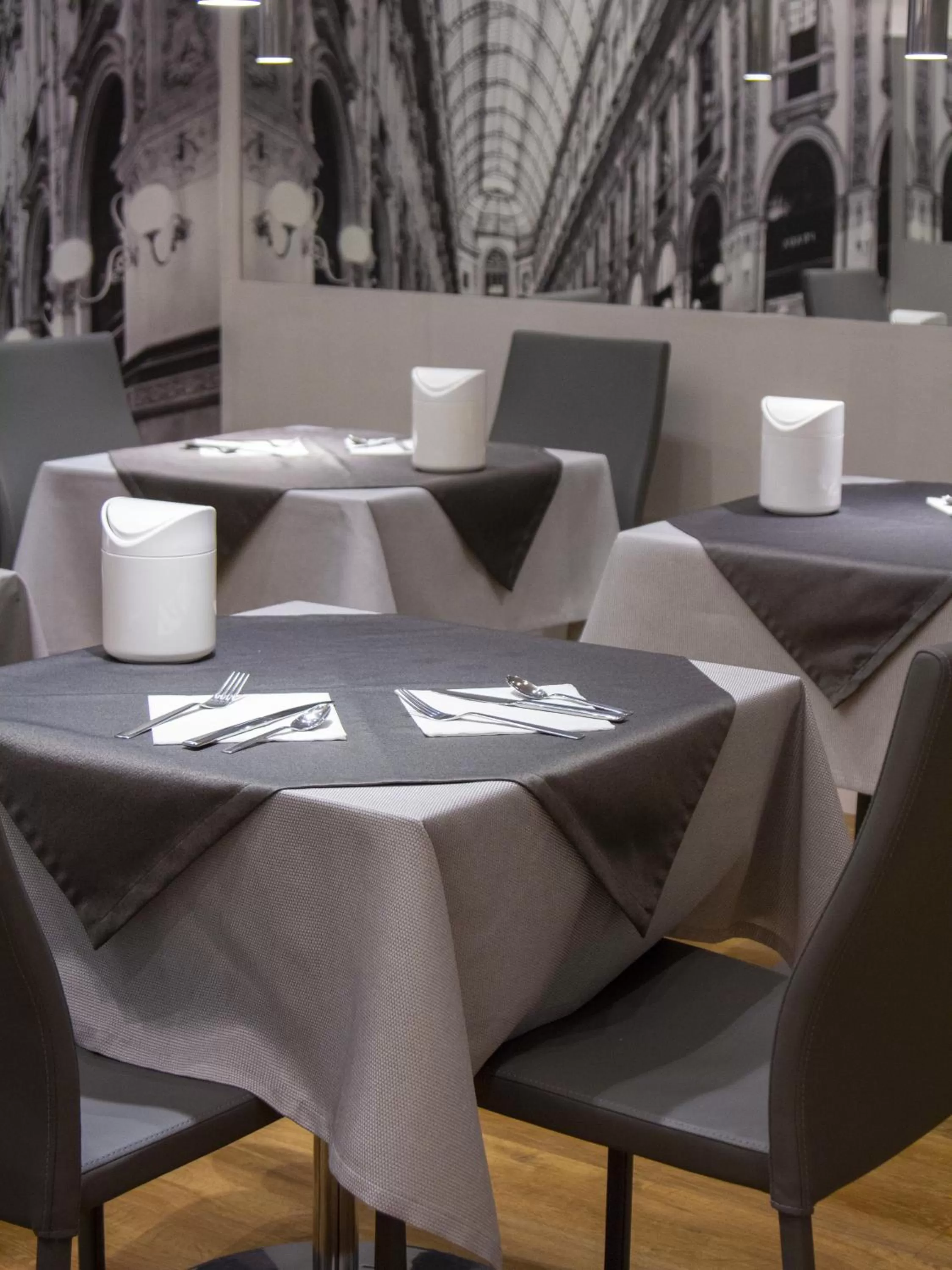 Breakfast in Hotel Flora