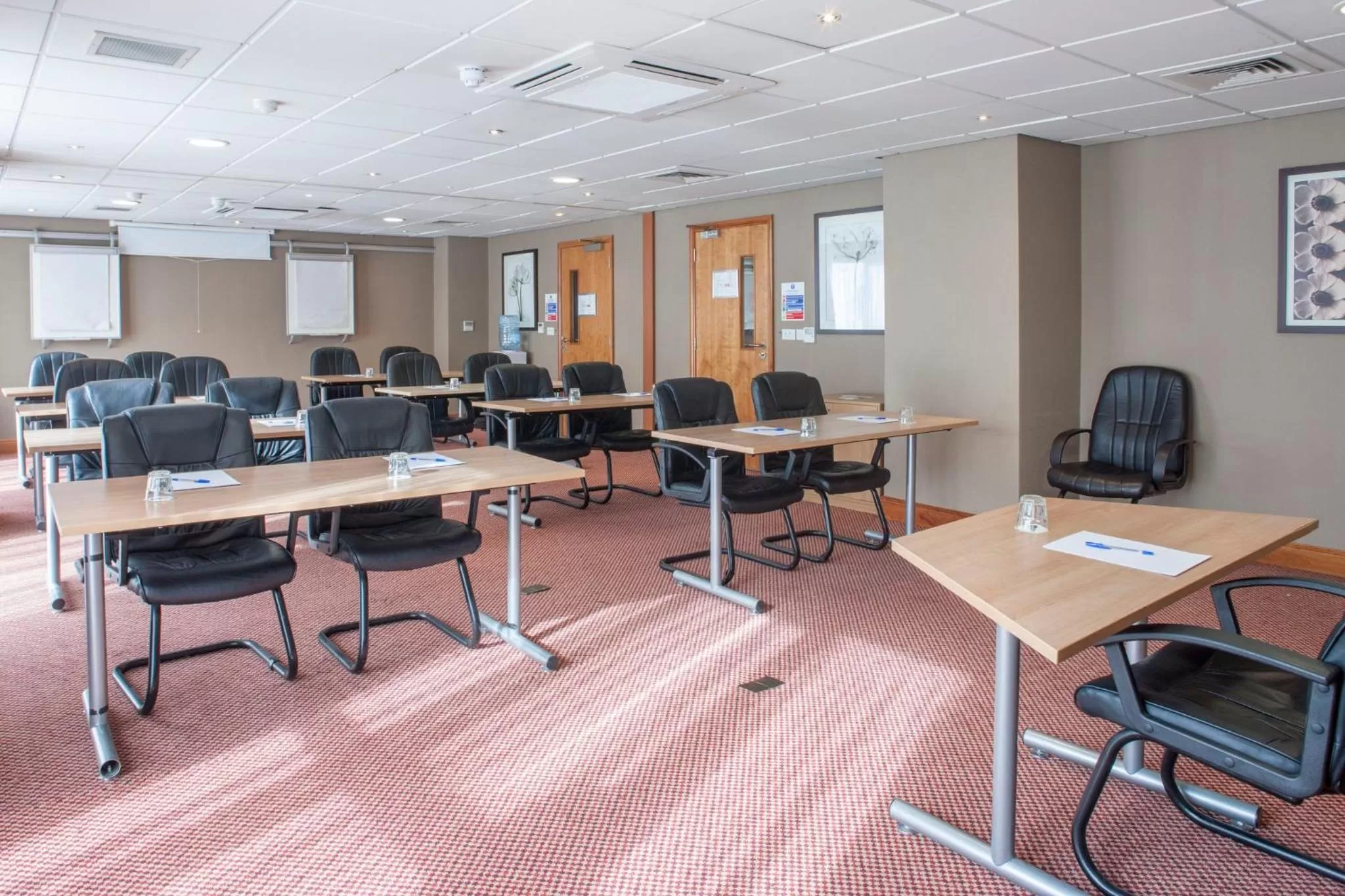 Meeting/conference room in Holiday Inn Express Birmingham Star City by IHG