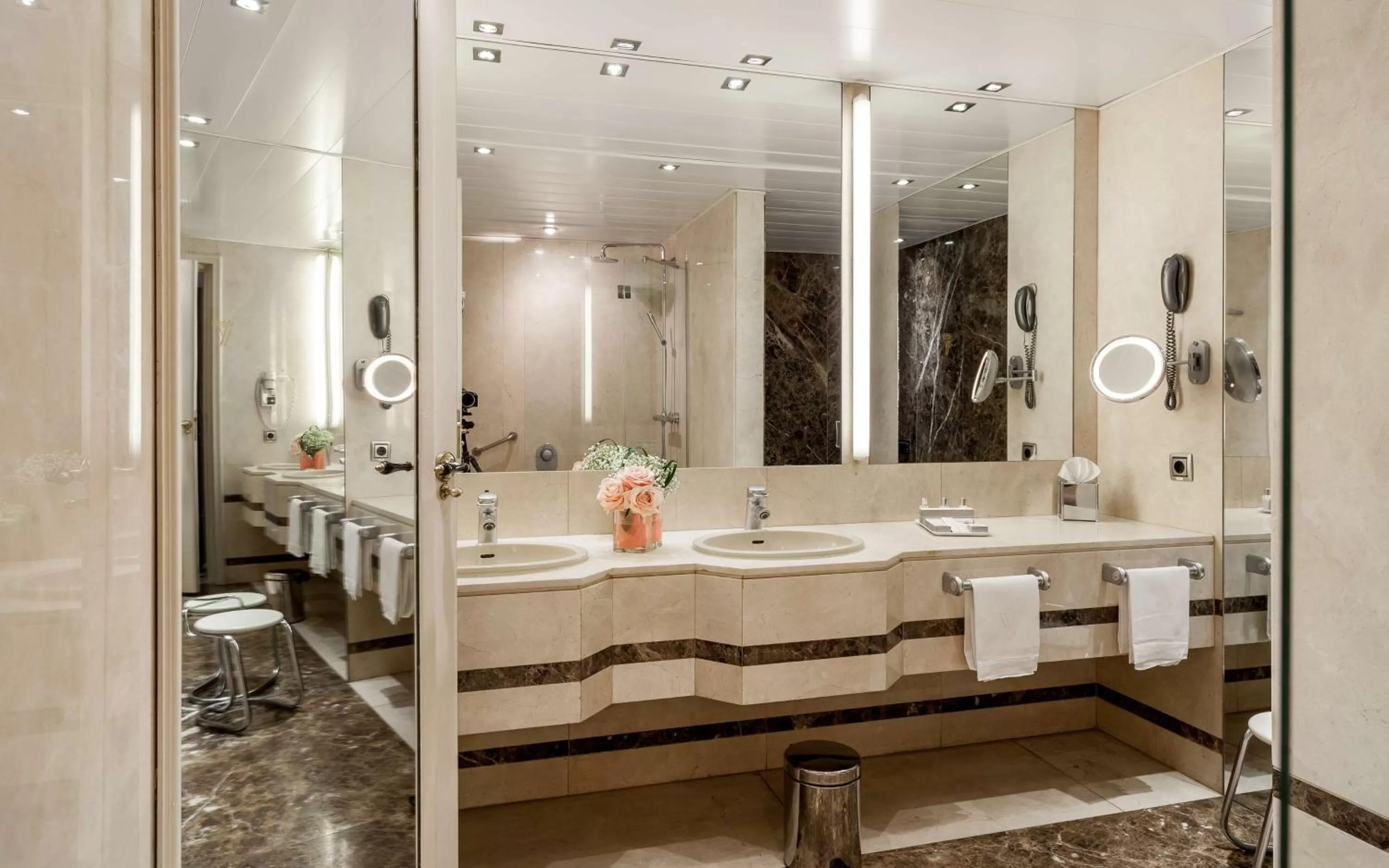 Bathroom in Wellington Hotel & Spa Madrid