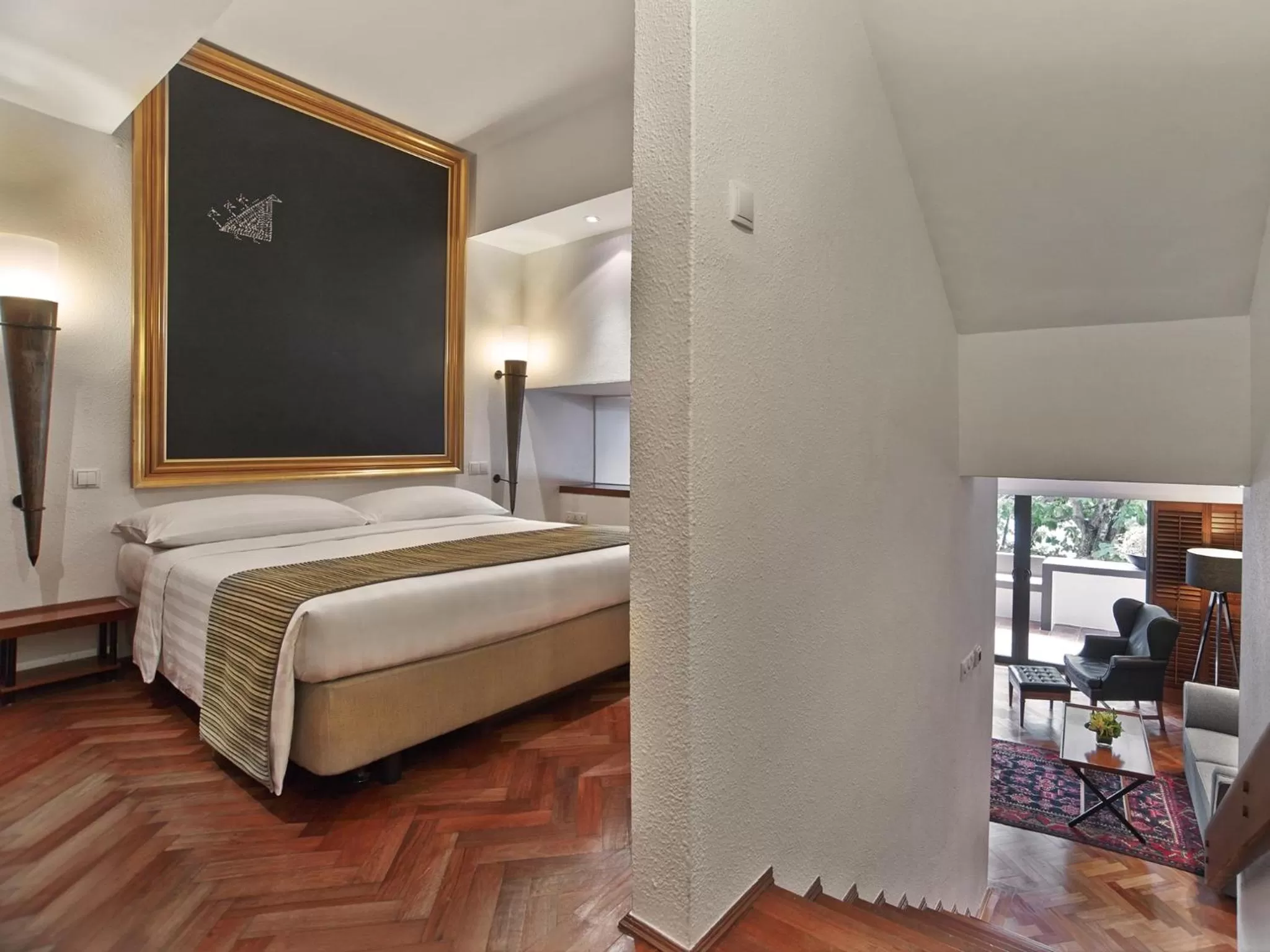 Parklane Split Level Studio in Goodwood Park Hotel