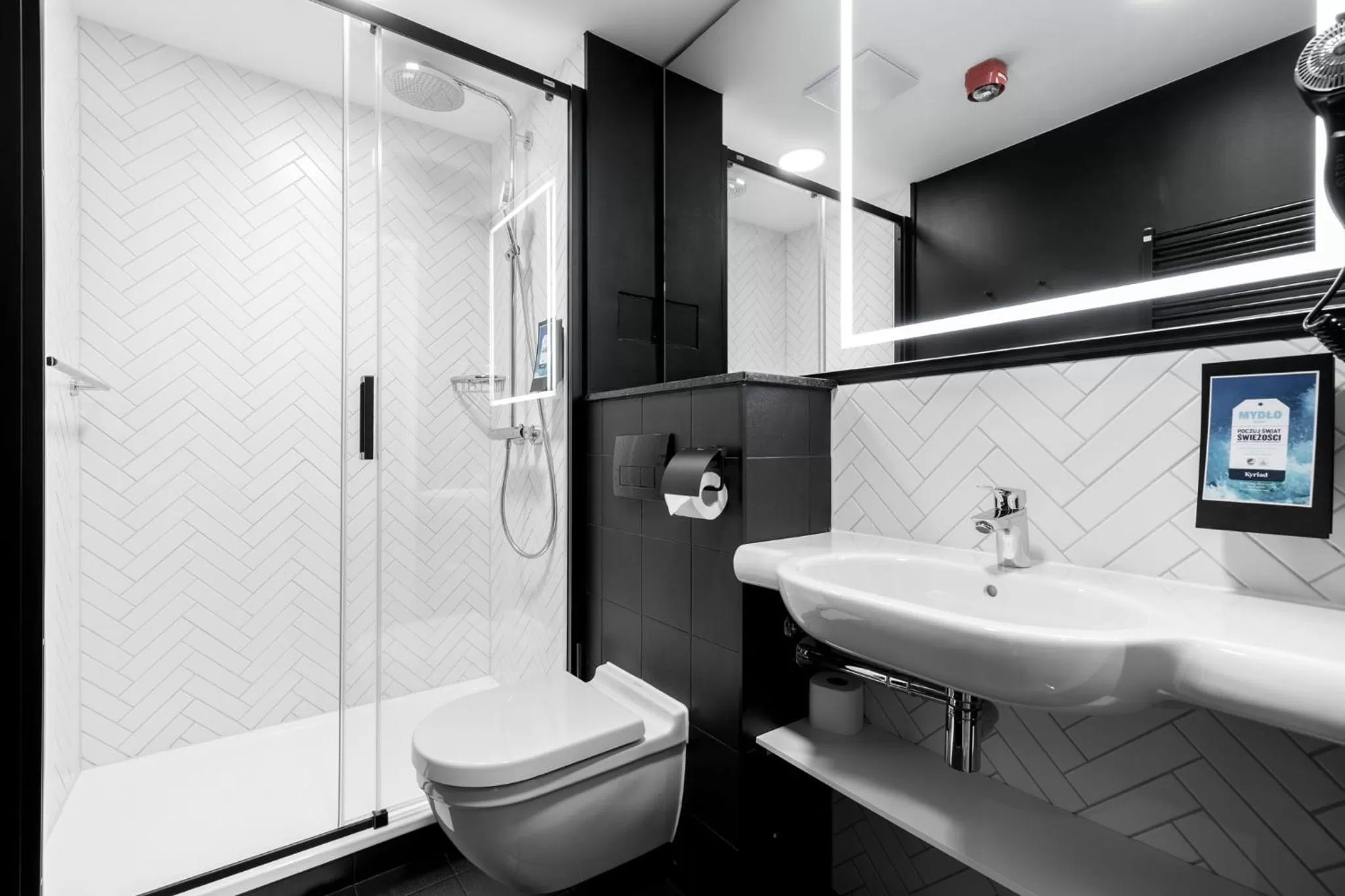 Shower in Hotel Kyriad Stargard