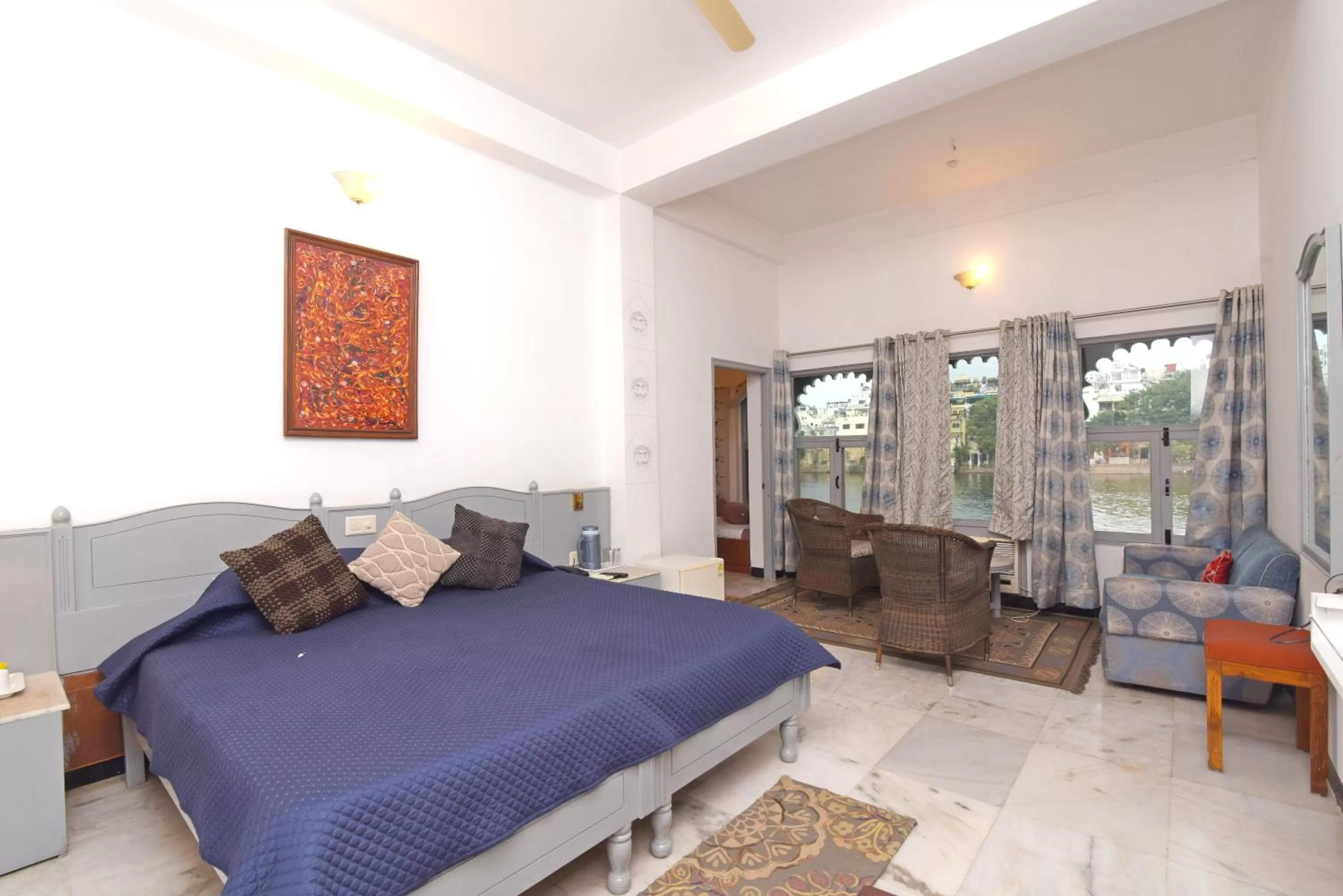 Photo of the whole room, Bed in Sarovar - Lake Facing Boutique Hotel On Lake Pichola