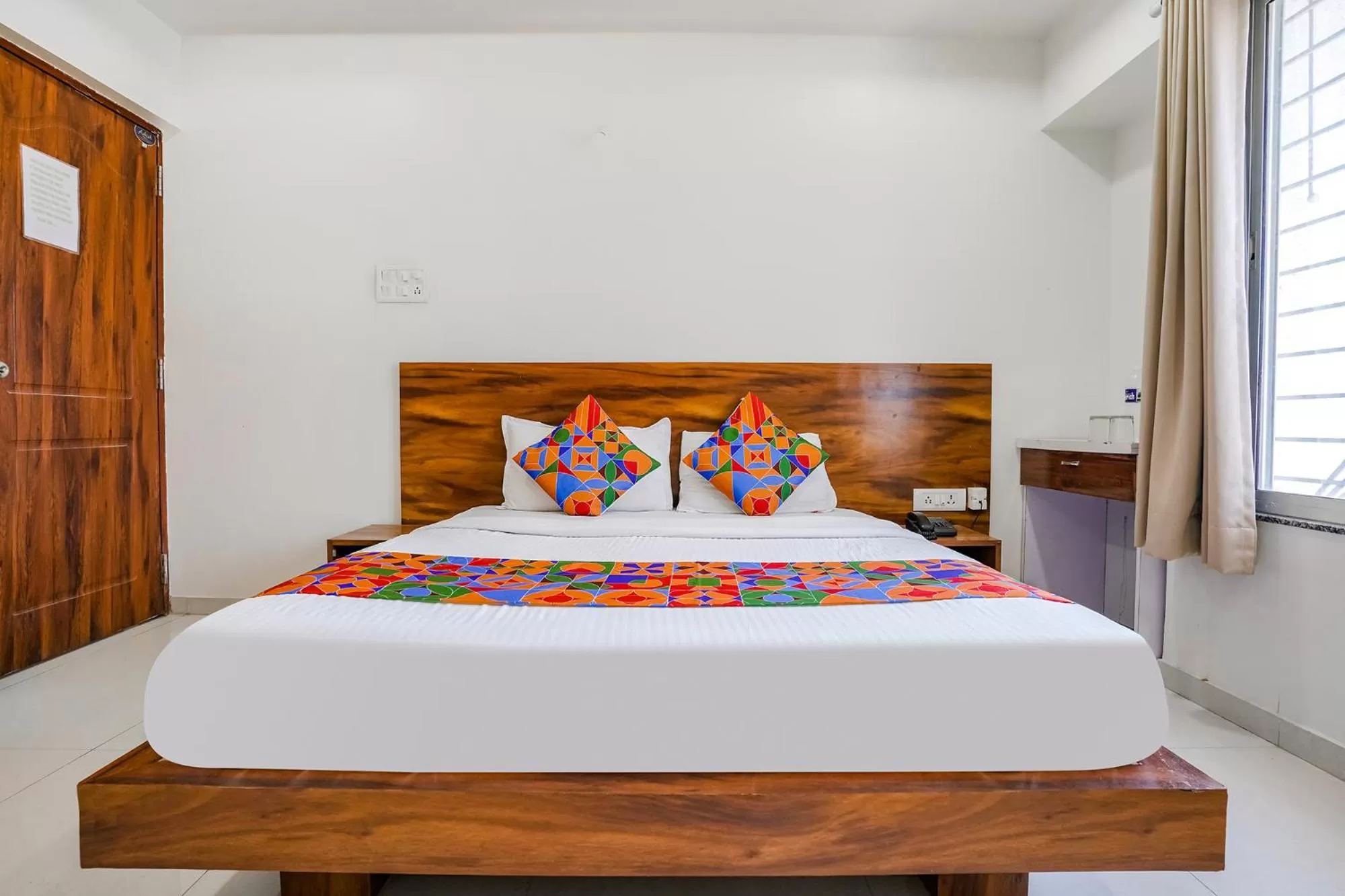 Photo of the whole room, Bed in FabHotel Omkar Executive