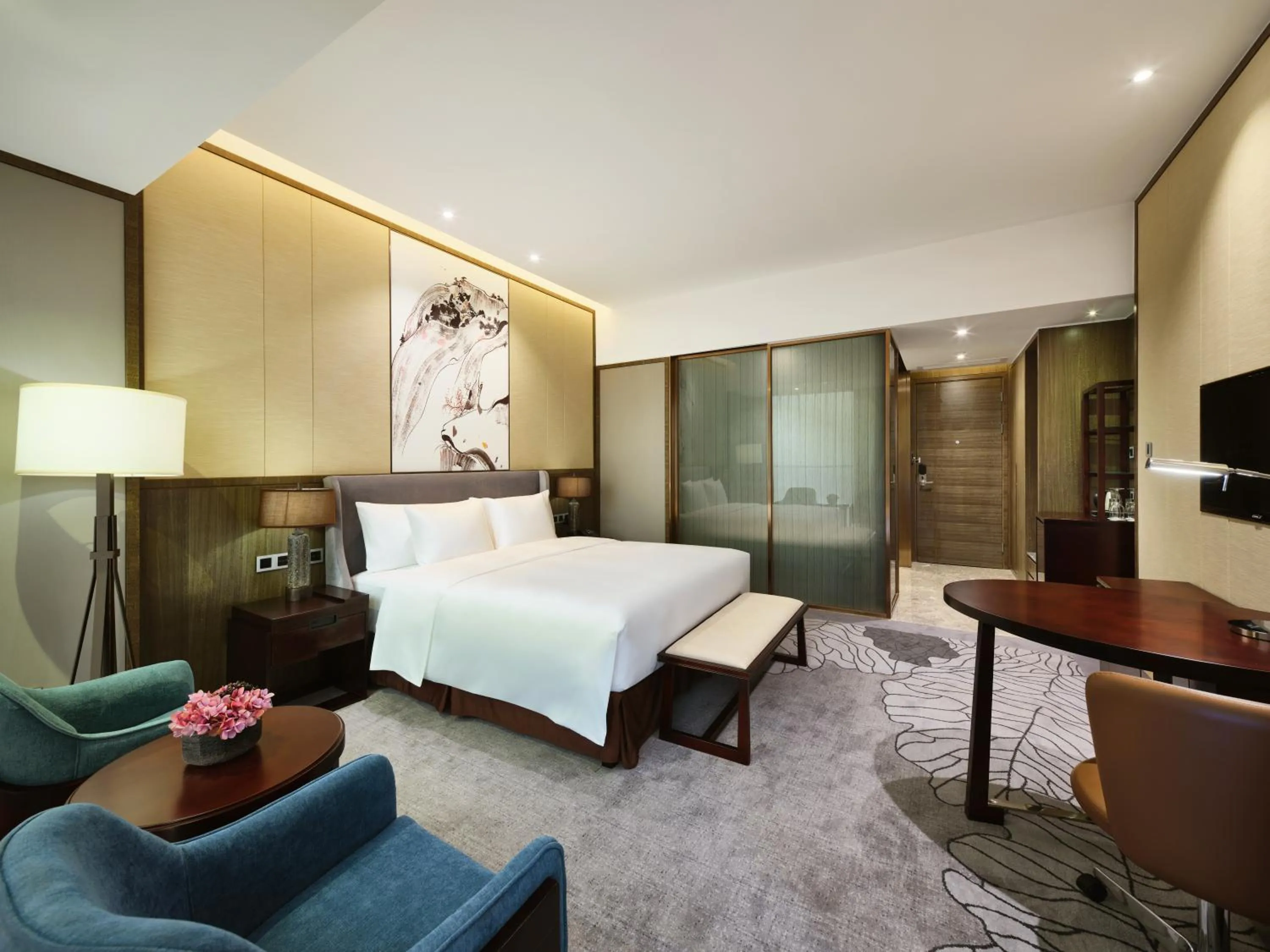Feature King Room - Smoking in Crowne Plaza Nanning City Center, an IHG Hotel