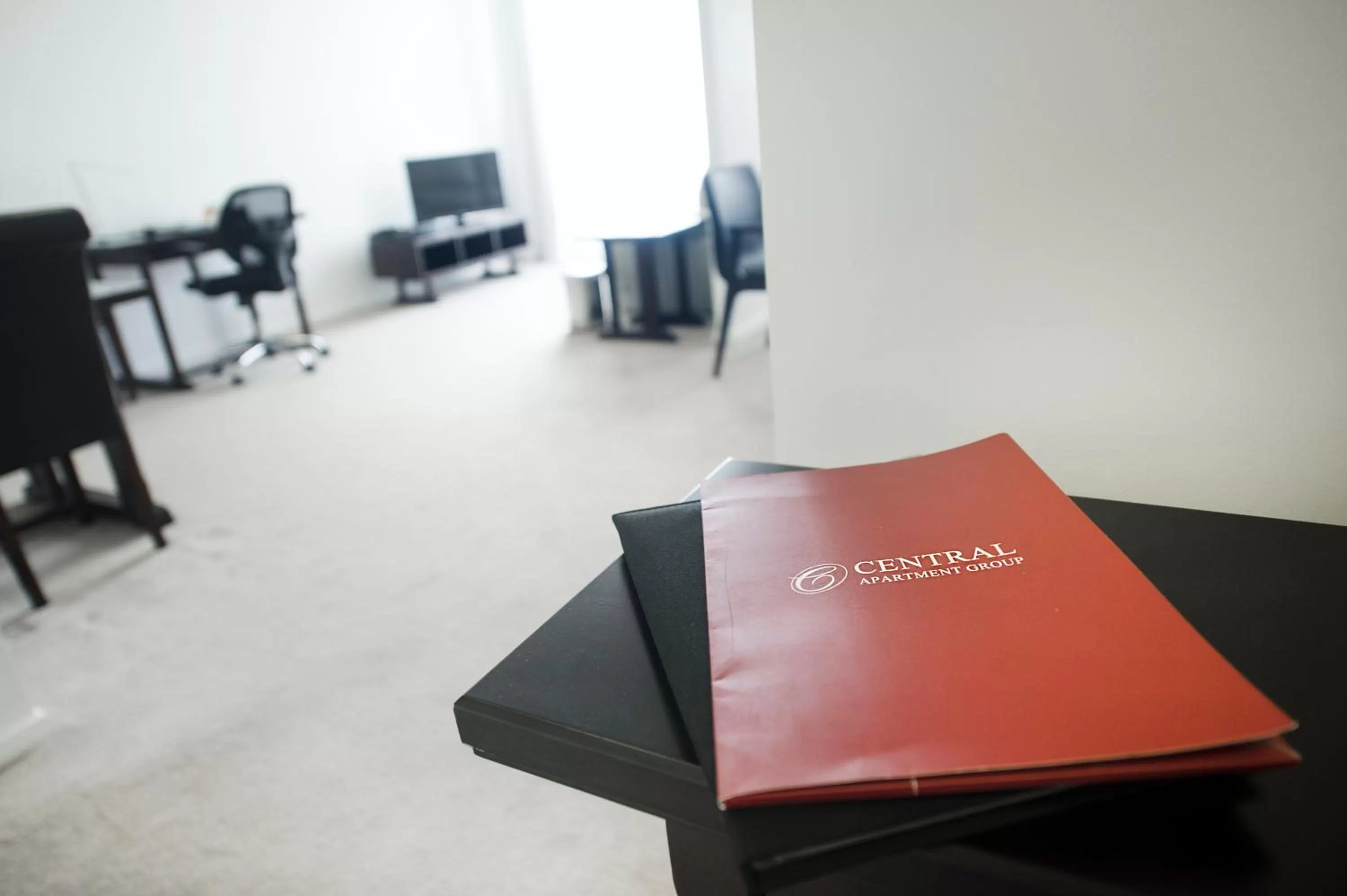 Library in Gladstone City Central Apartment Hotel Official