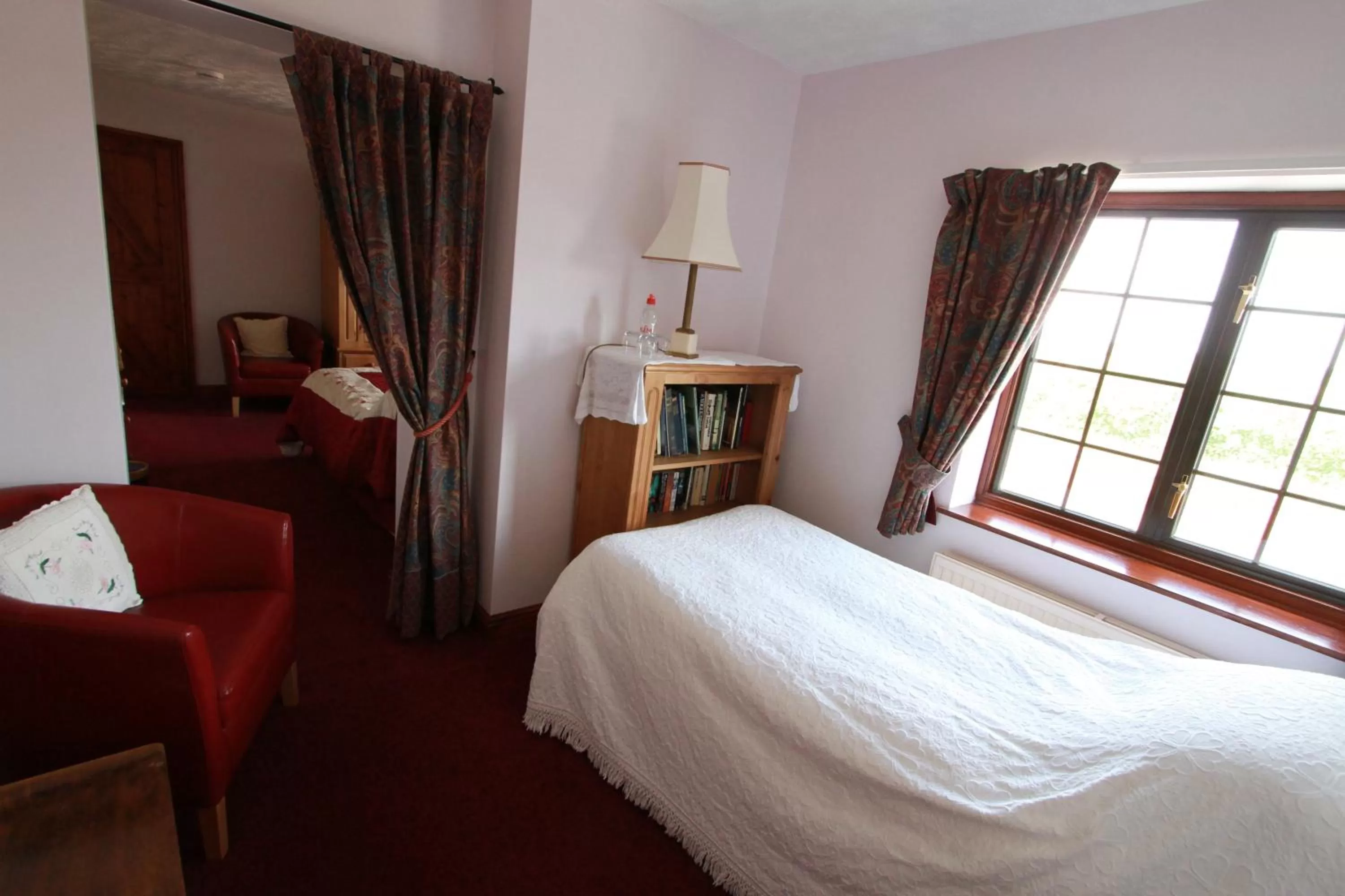 Bed in Pointers Guest House