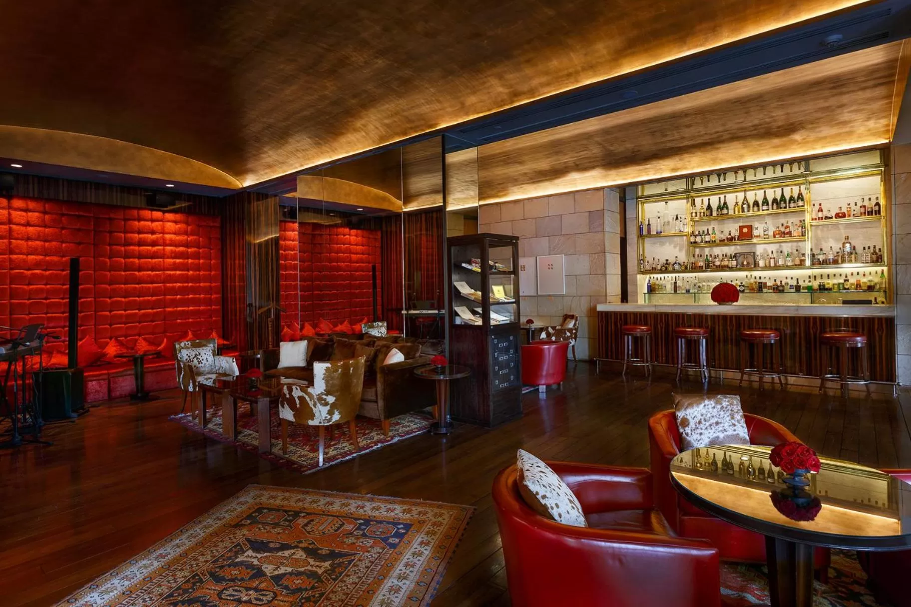 Lounge or bar in The Lodhi – A member of The Leading Hotels Of The World
