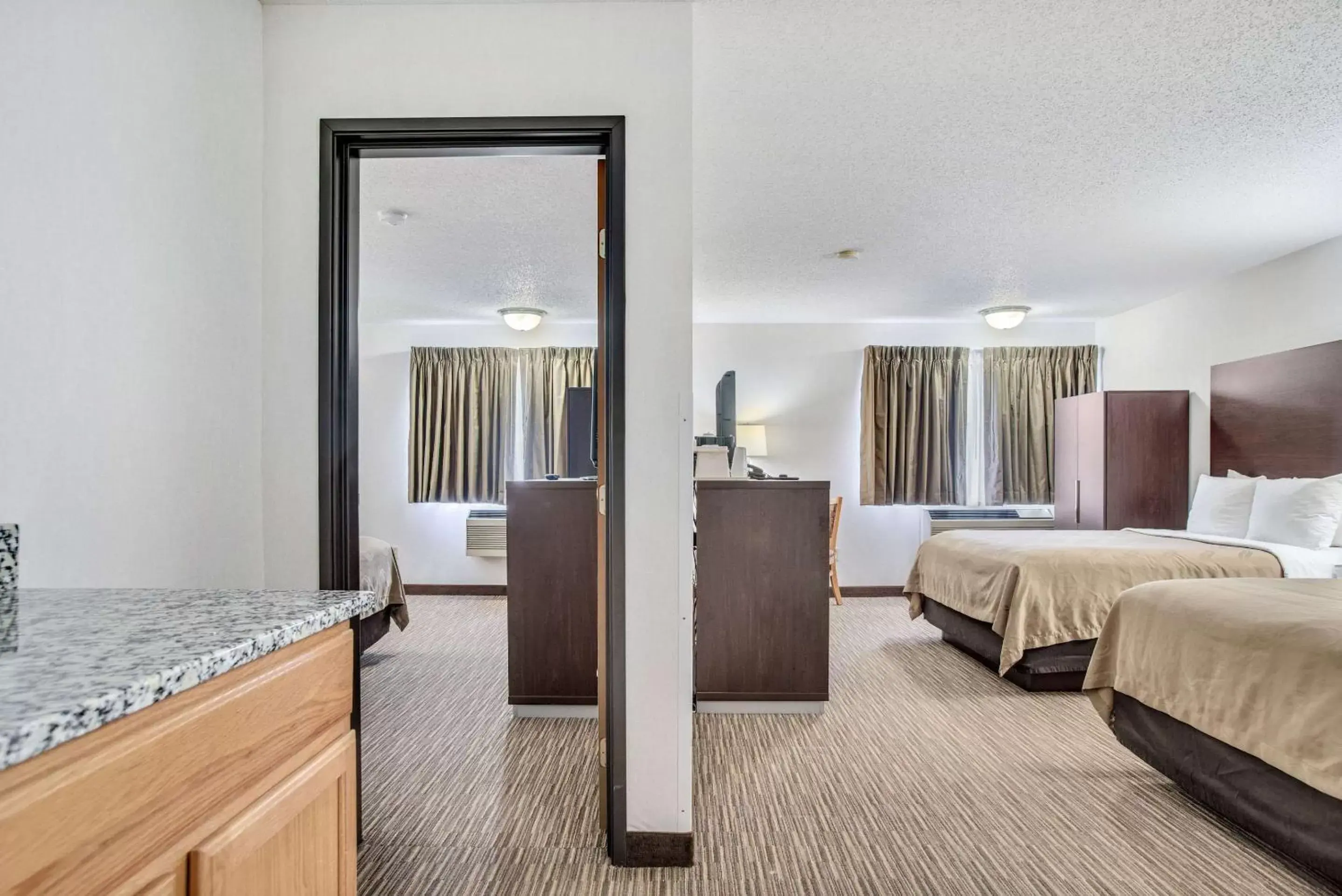 Queen Suite - Non-Smoking in EverSpring Inn & Suites Queen Suite - Non-Smoking in EverSpring Inn & Suites