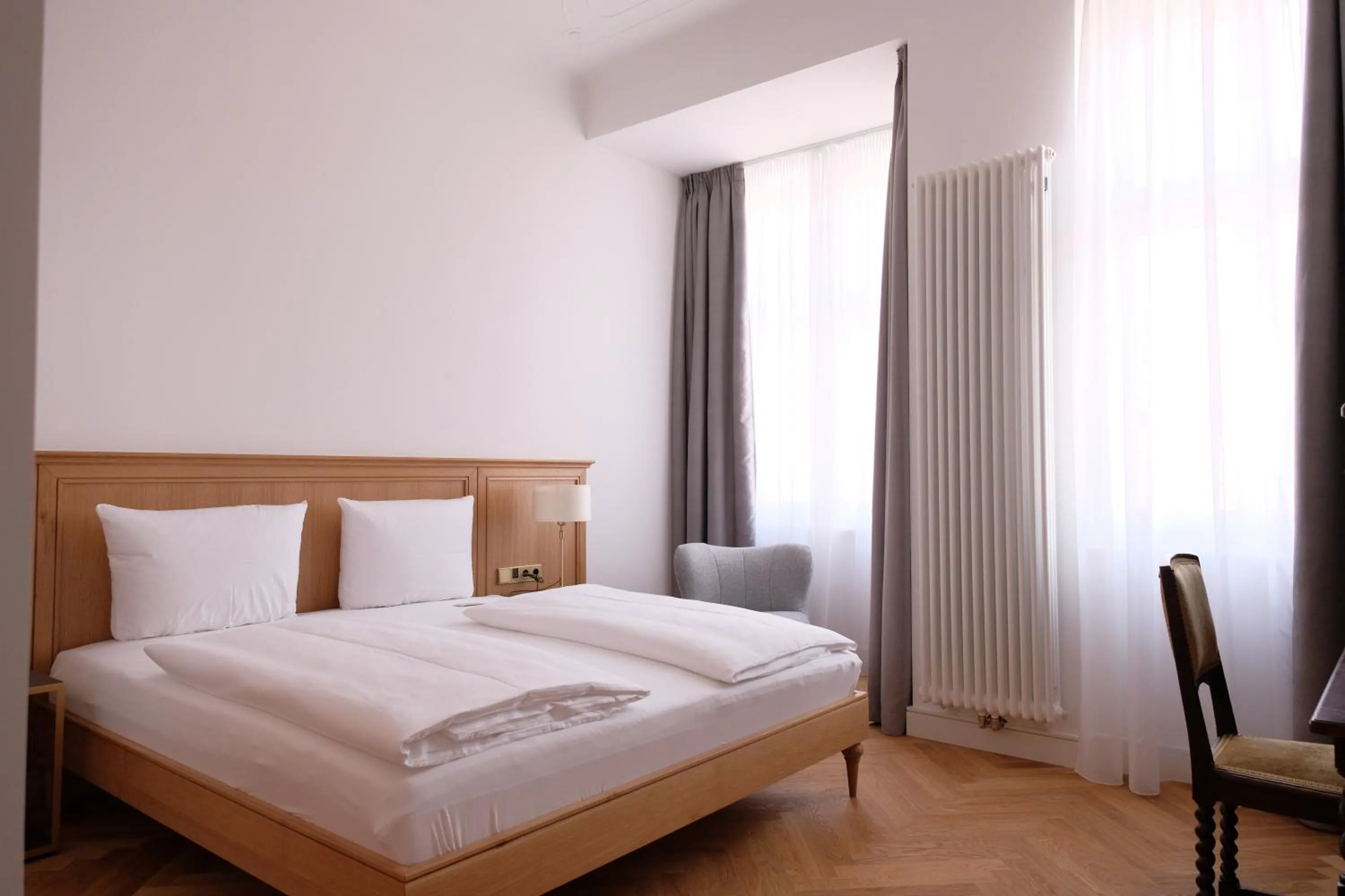 Bed in Hotel Lindenufer