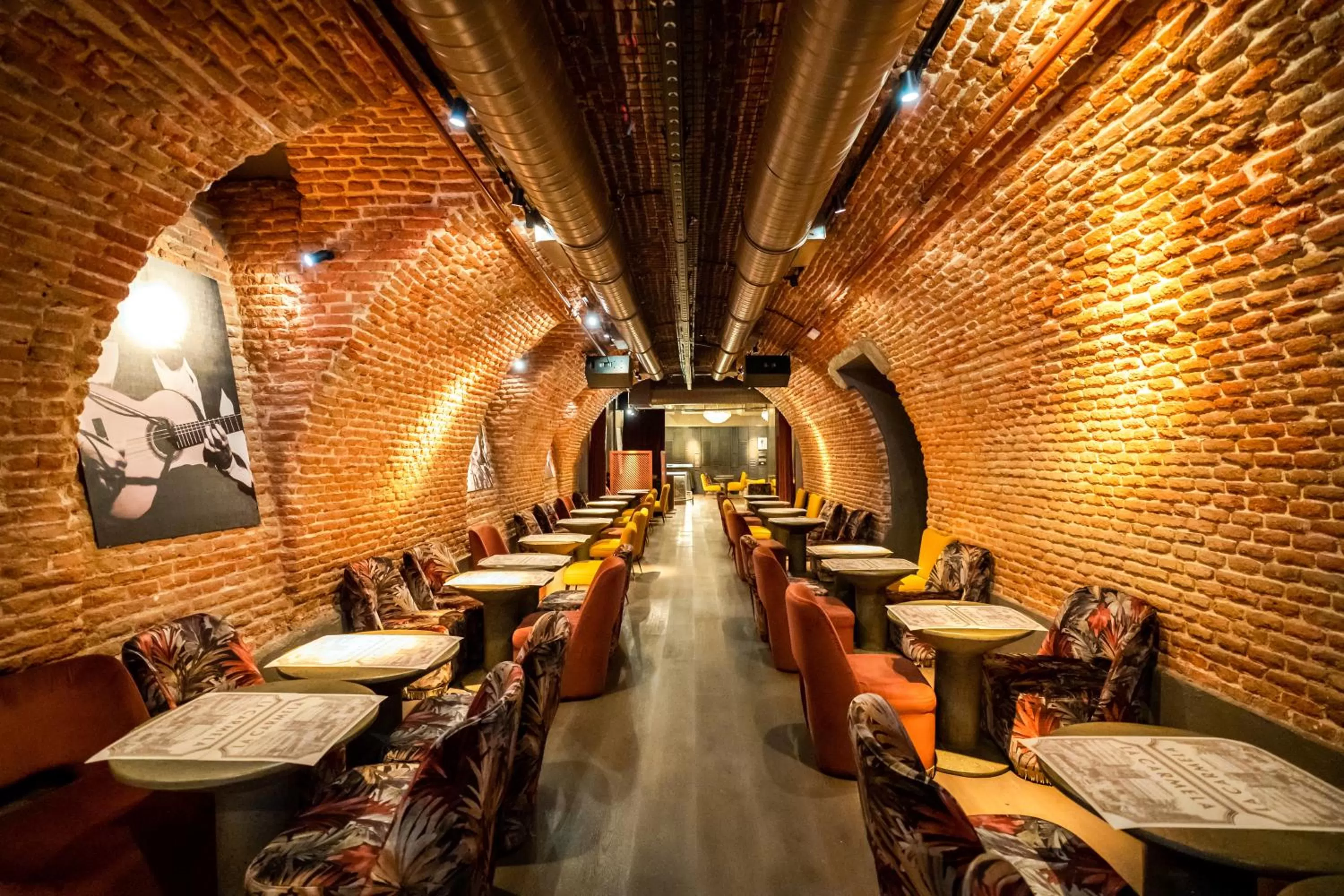 Restaurant/places to eat in Victoria 4 Puerta del Sol