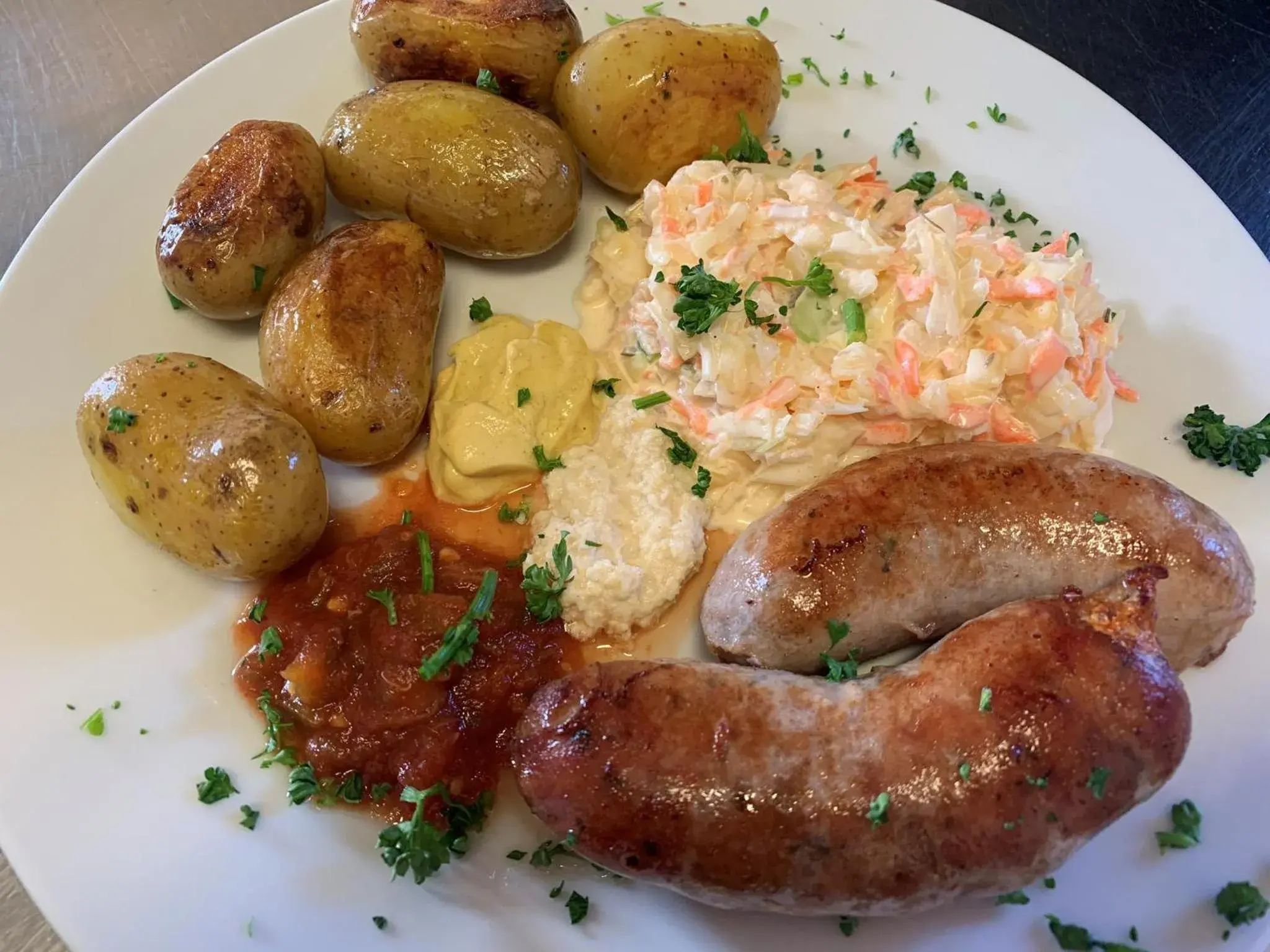 Marie - Luisa Marie - Luisa