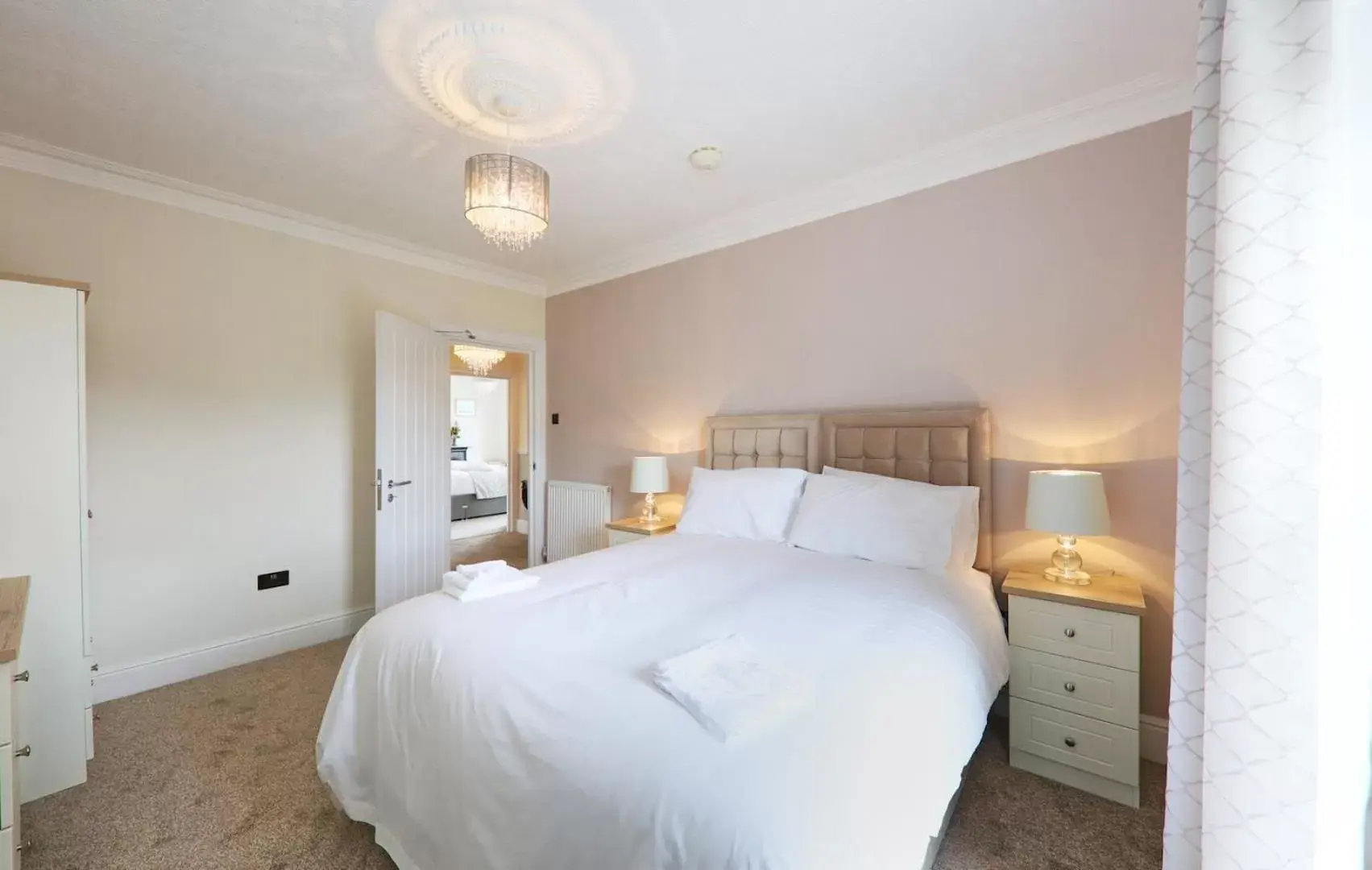 Double Room - single occupancy in LLwyn Country House Double Room - single occupancy in LLwyn Country House