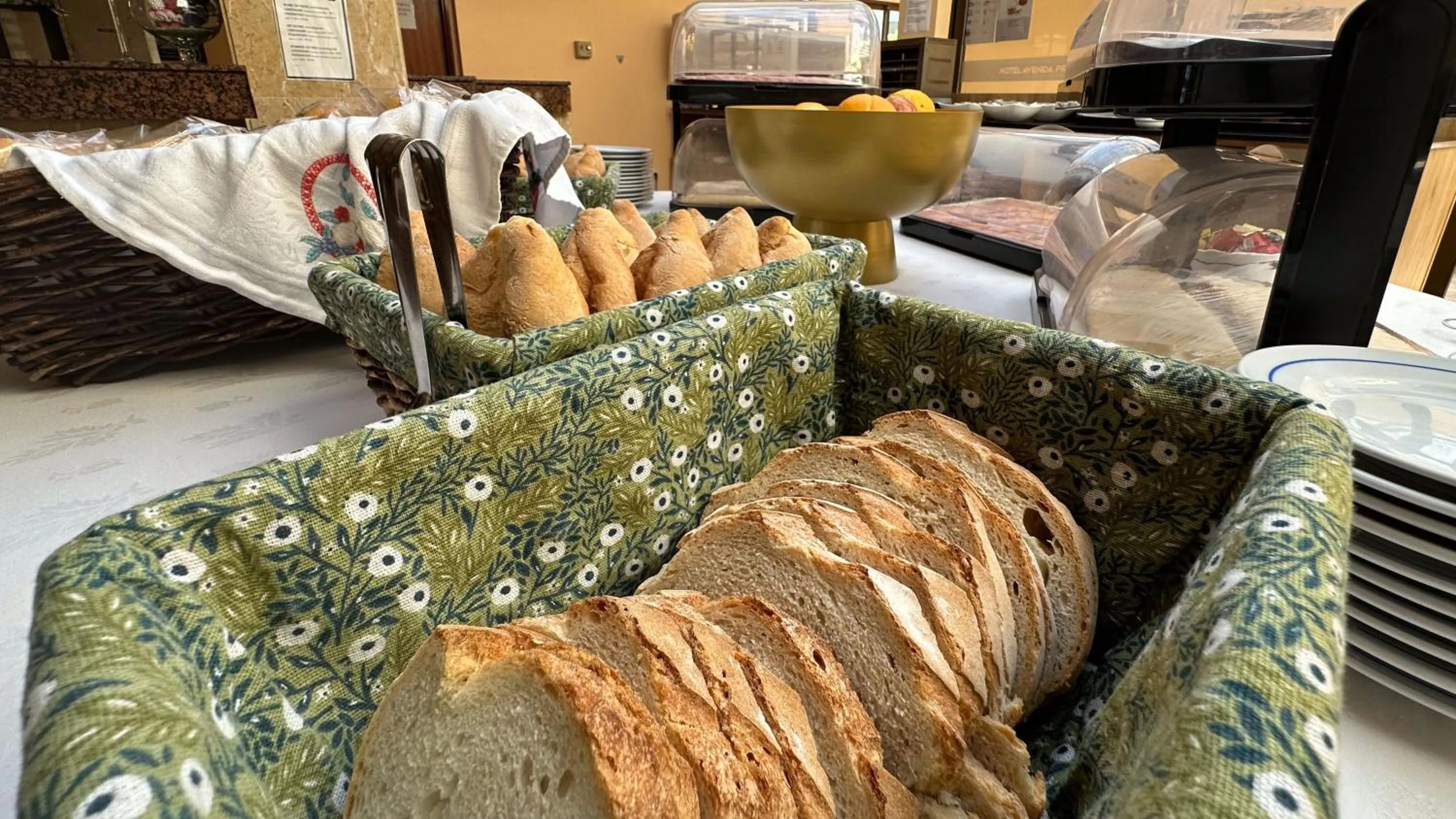 Food in Hotel Avenida Praia