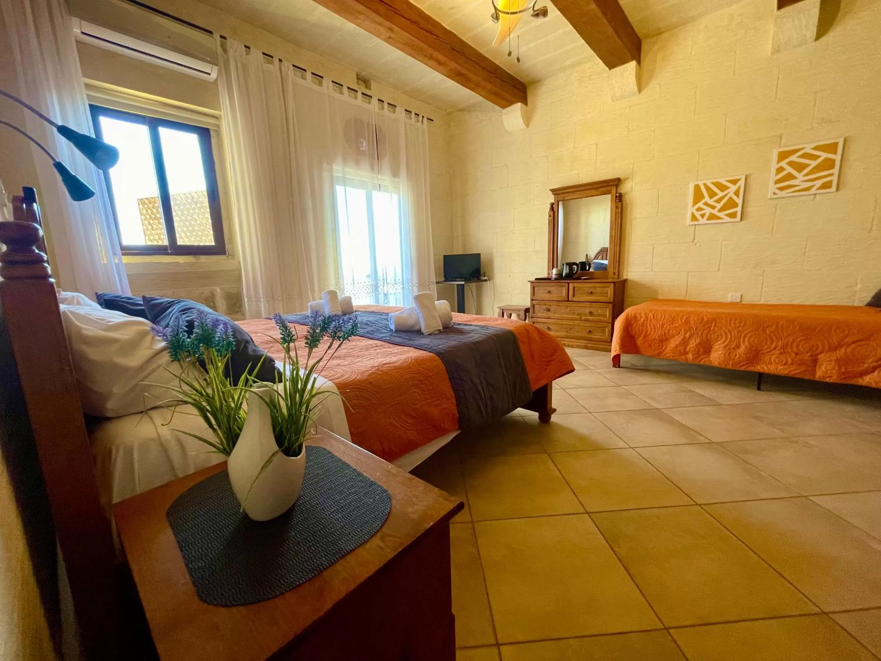 Photo of the whole room in Ferrieha B&B