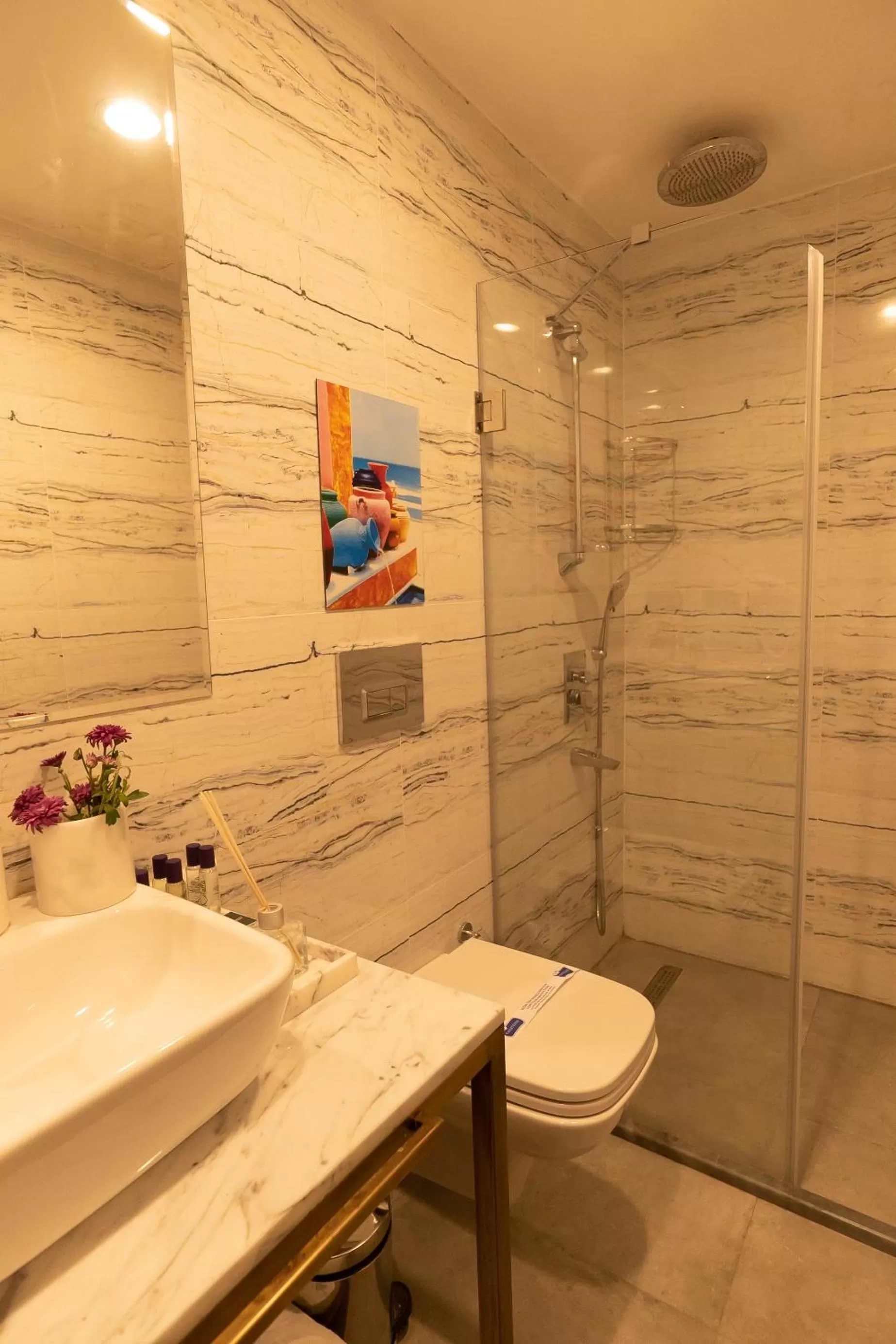 Bathroom in Malta Bosphorus Hotel