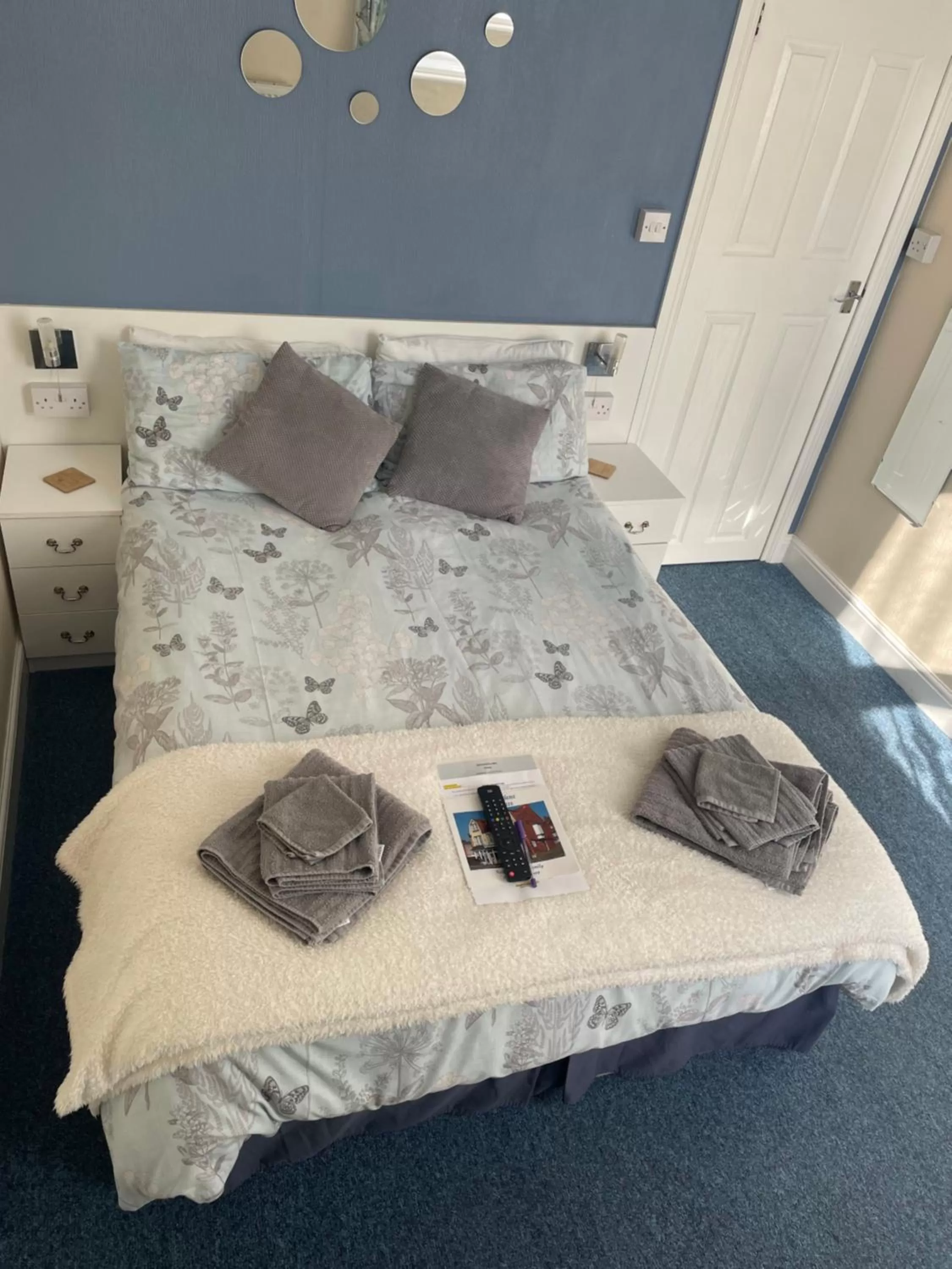 Bed in Ivydene Guest House