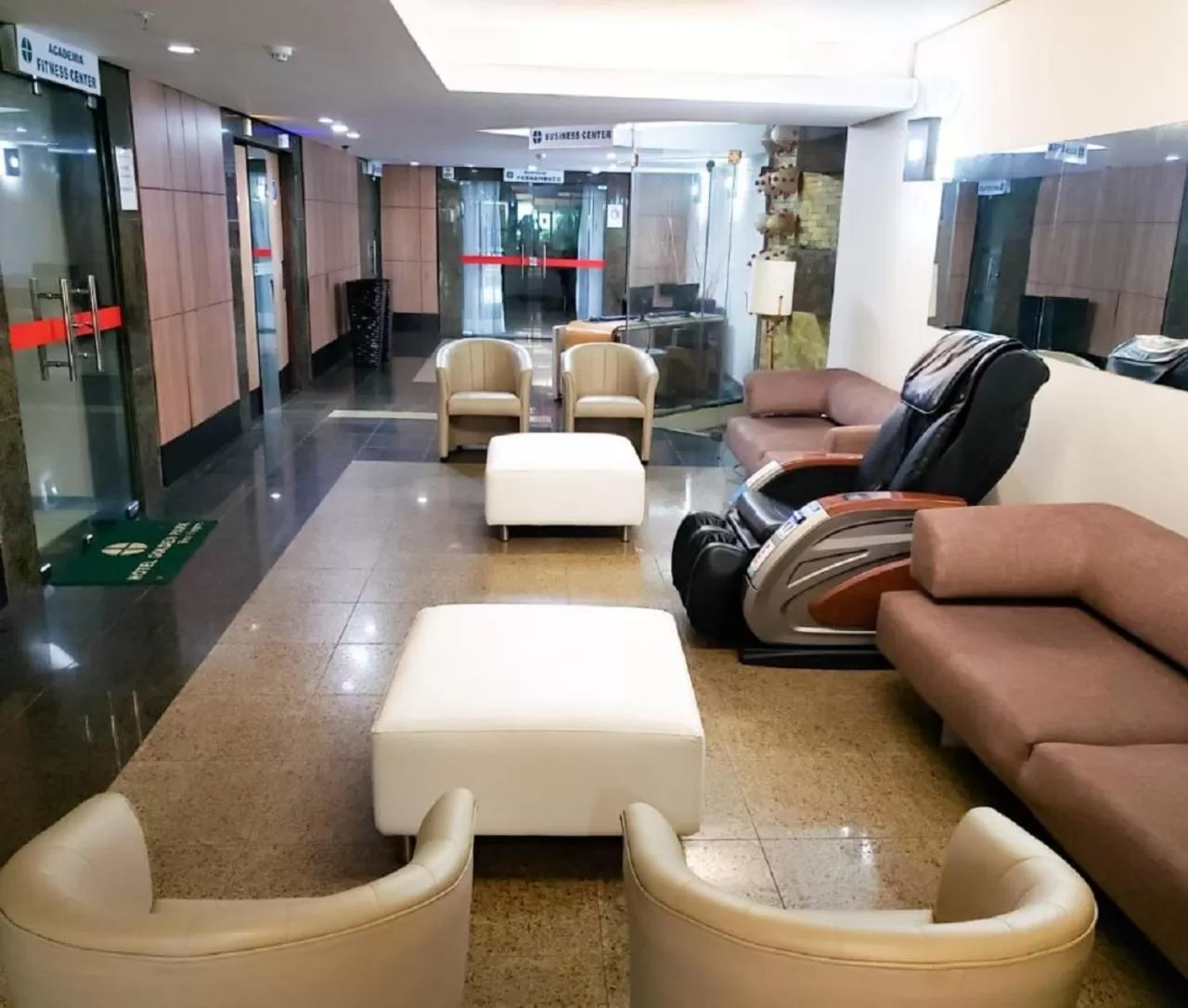 Lobby or reception in Hotel Golden Park Recife Boa Viagem By Nacional Inn