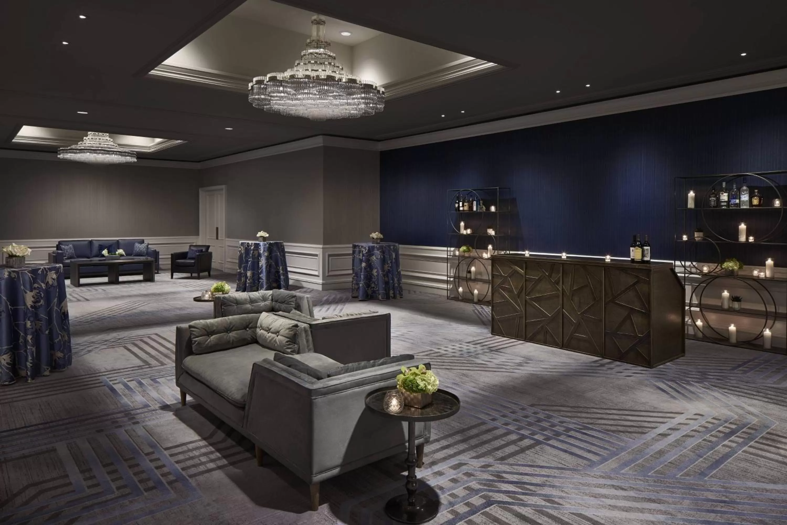 Meeting/conference room, Bed in The Ritz-Carlton, Cleveland