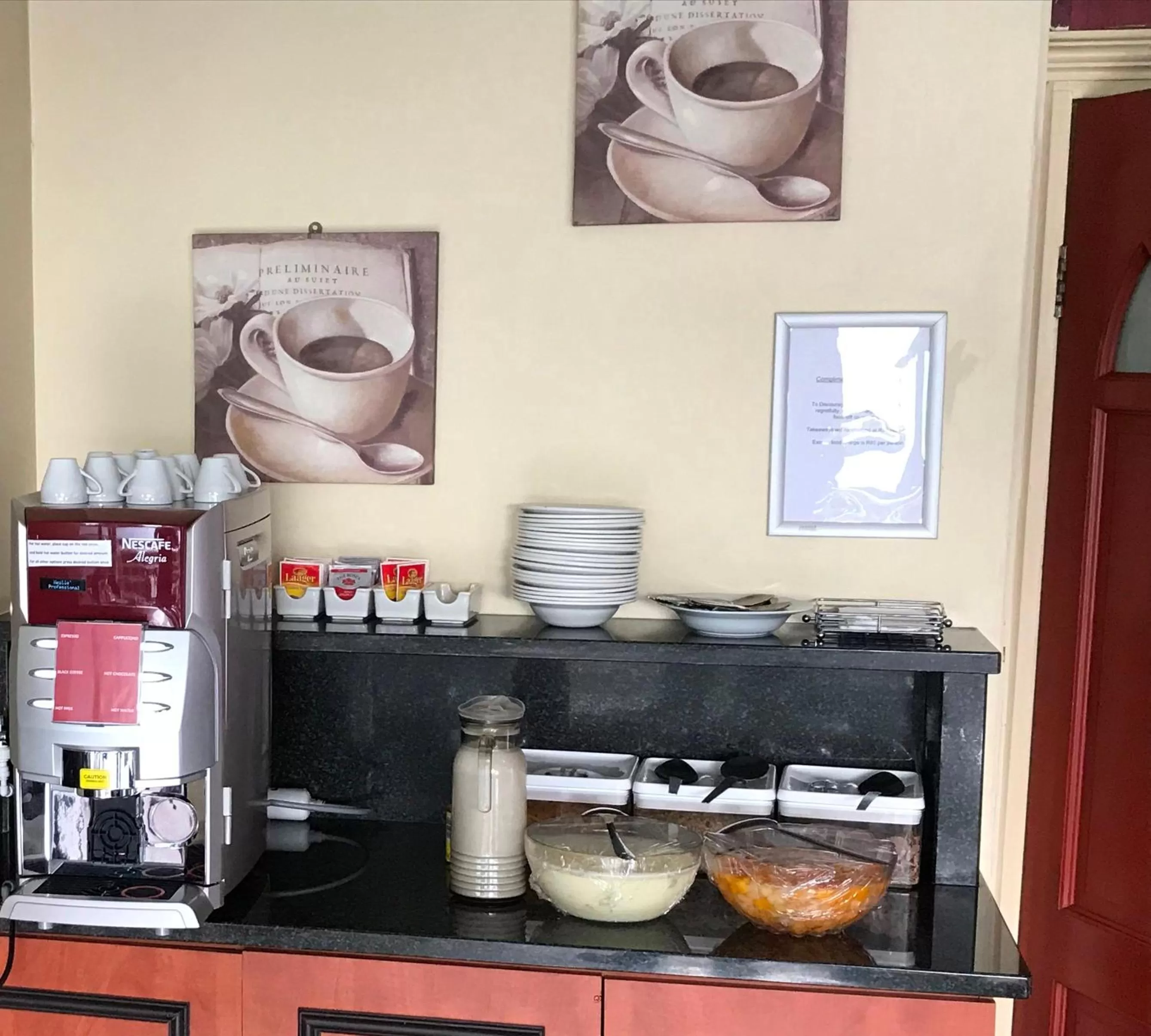 Breakfast in Grange Gardens Hotel