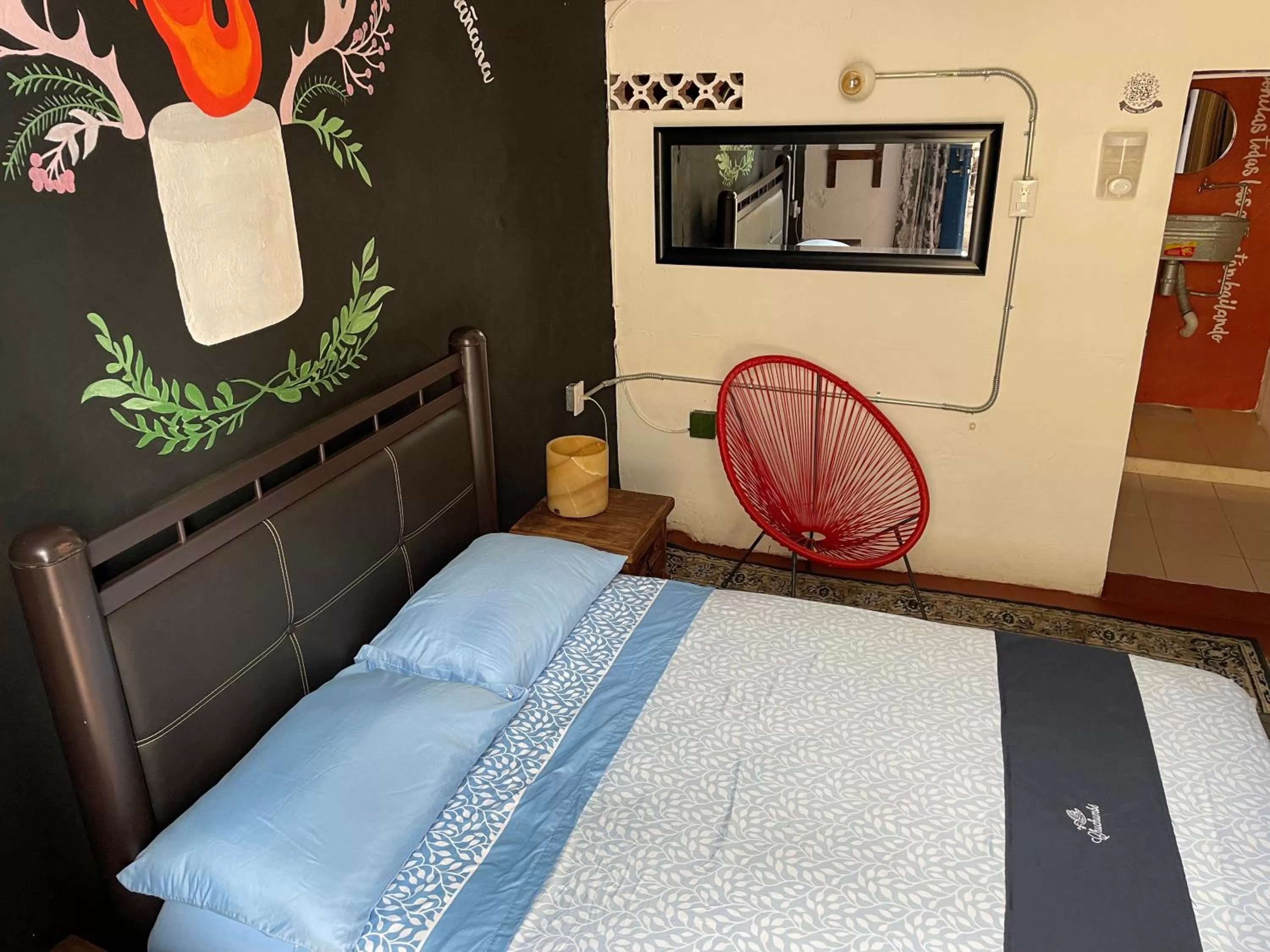 Bed in Chuchumbé Hotel Cultural, Restaurante & Café