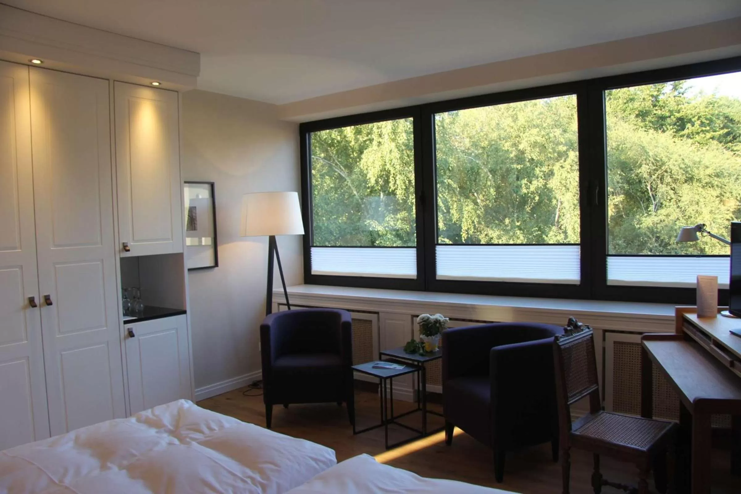 Photo of the whole room, Seating Area in Kloster Steinfeld Gästehaus