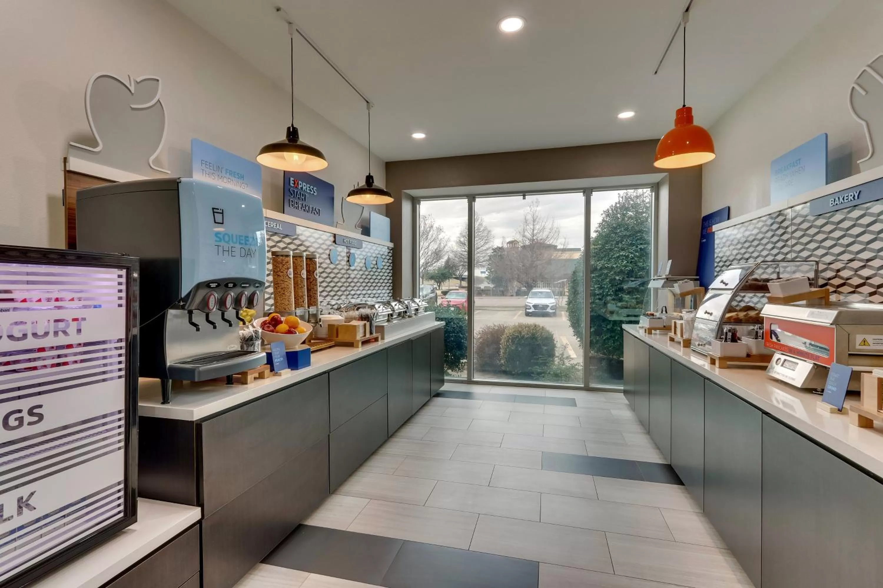 Breakfast in Holiday Inn Express & Suites Waxahachie by IHG