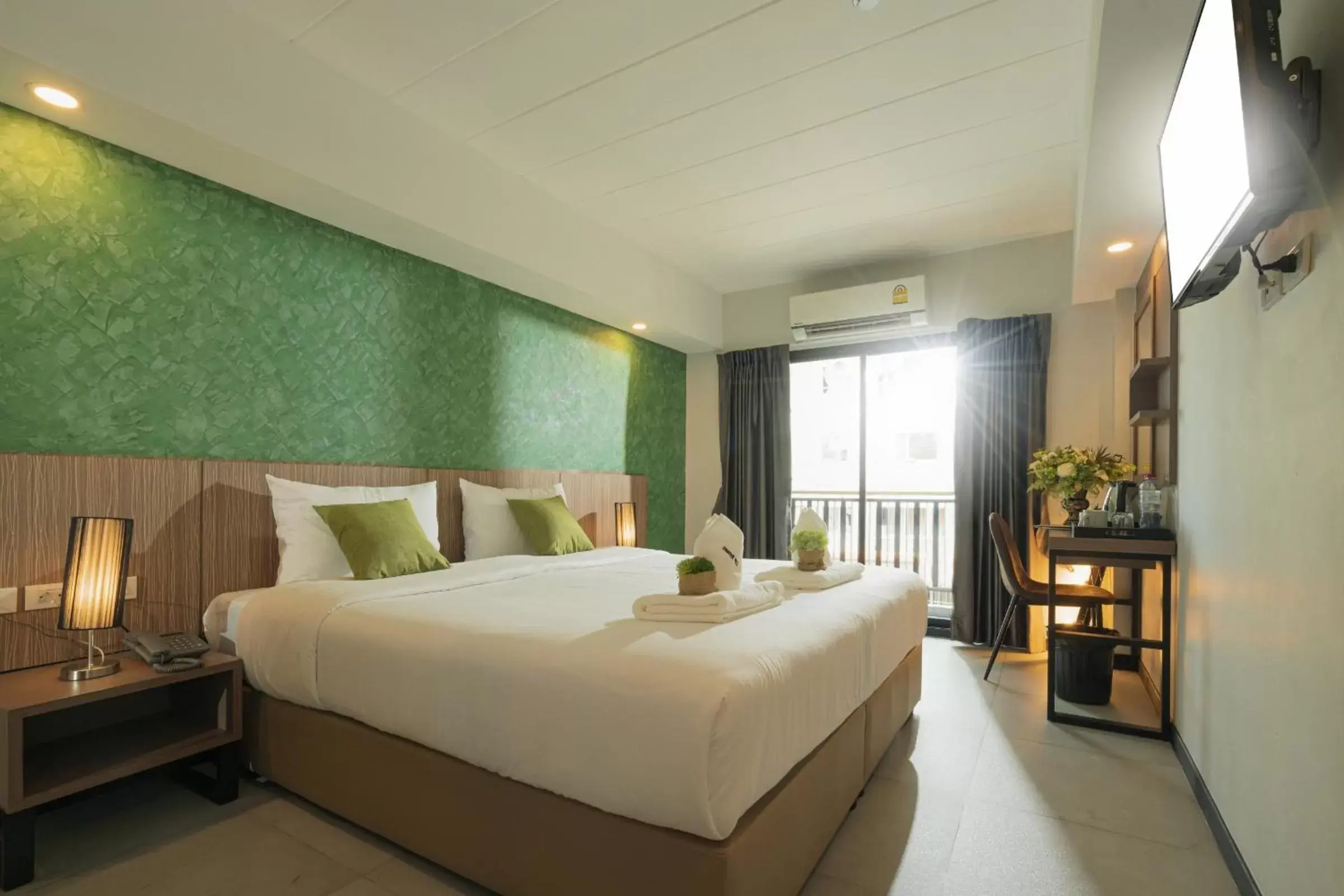 Deluxe Double Room in The Home Hotel SHA Deluxe Double Room in The Home Hotel SHA