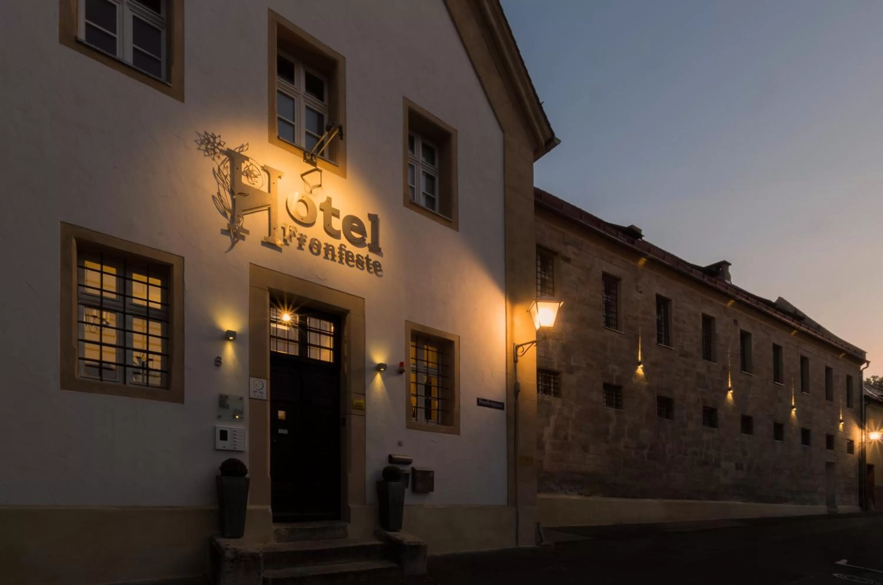 On site in Knast-Hotel Fronfeste