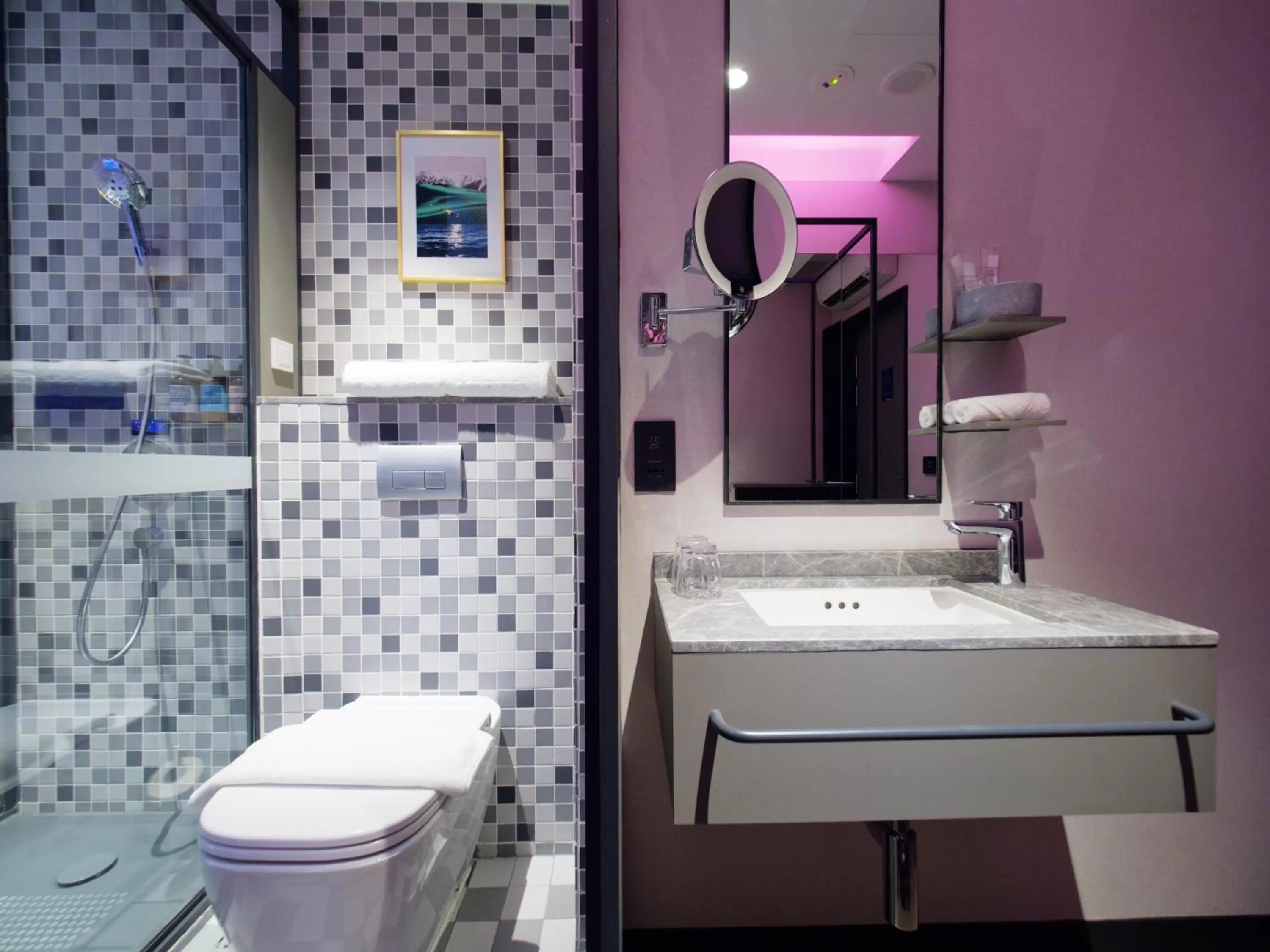 Bathroom in Hotel Soloha at Chinatown