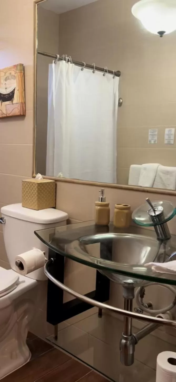 Bathroom in Bella Noni B&B