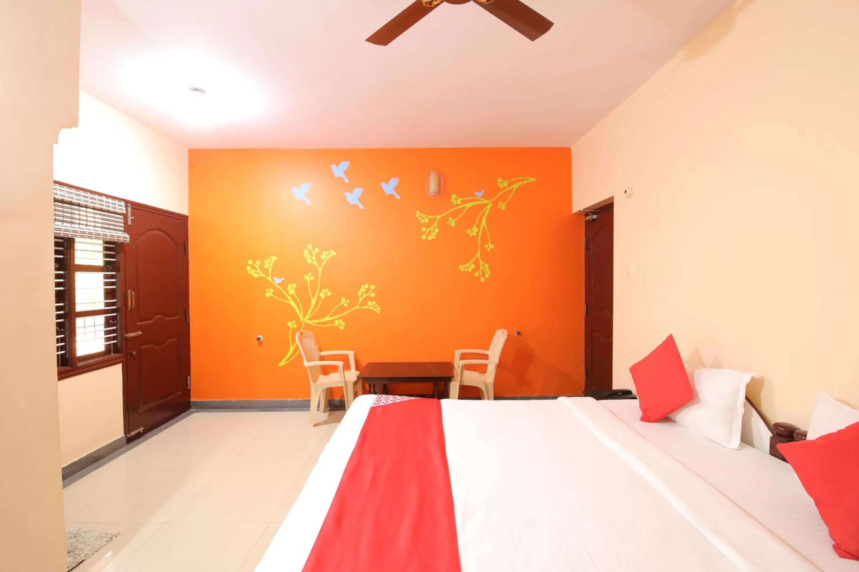 Photo of the whole room in Greenwood Resort