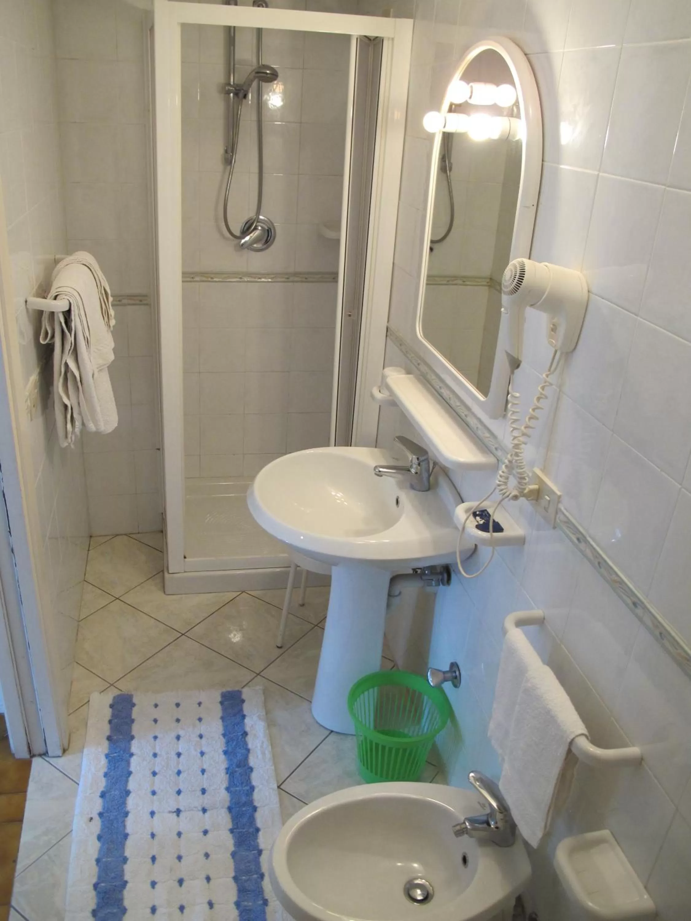 Shower in Aparthotel Villa Marinù