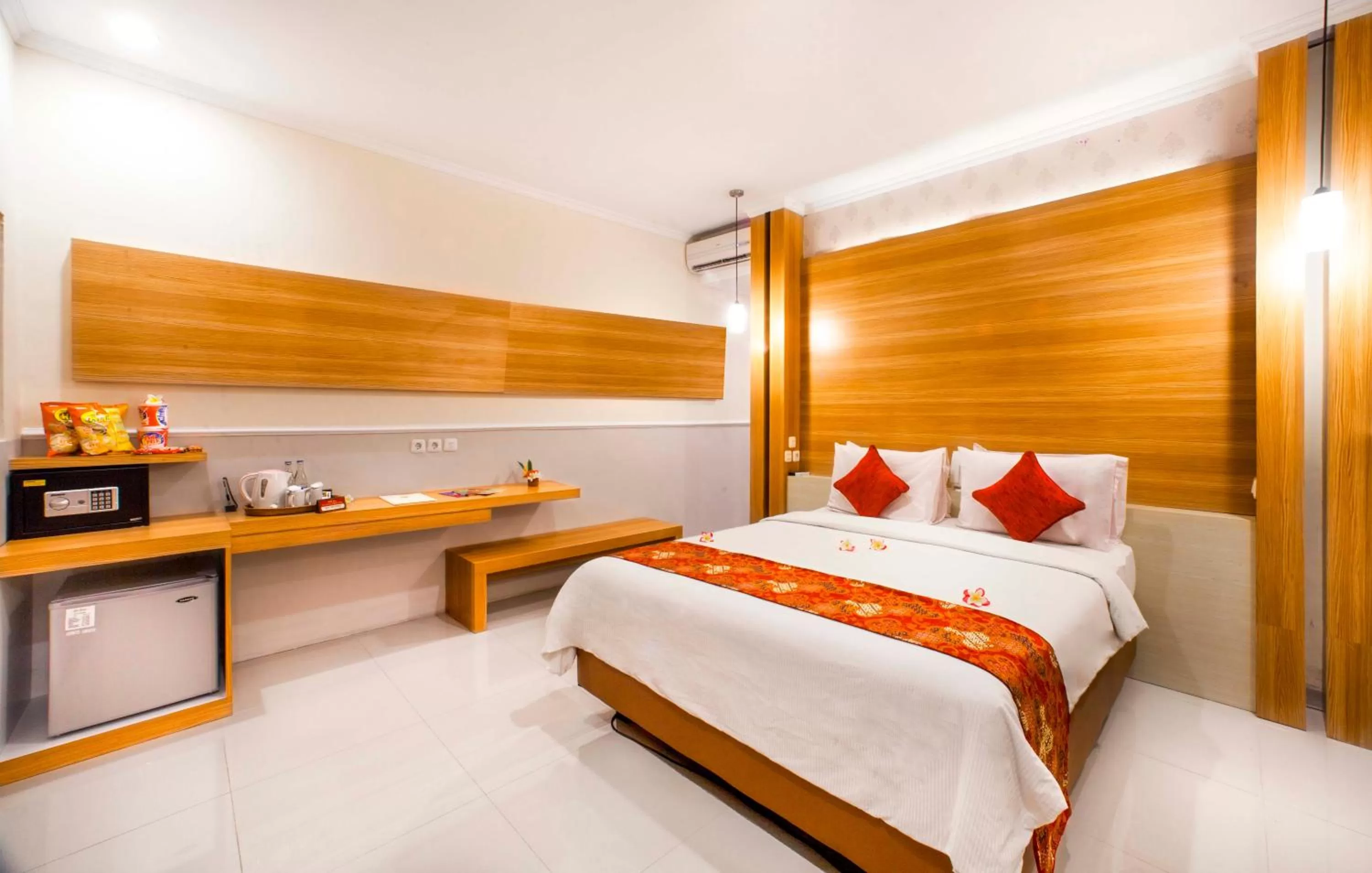Bed in Bali Taman Beach Resort & Spa Lovina