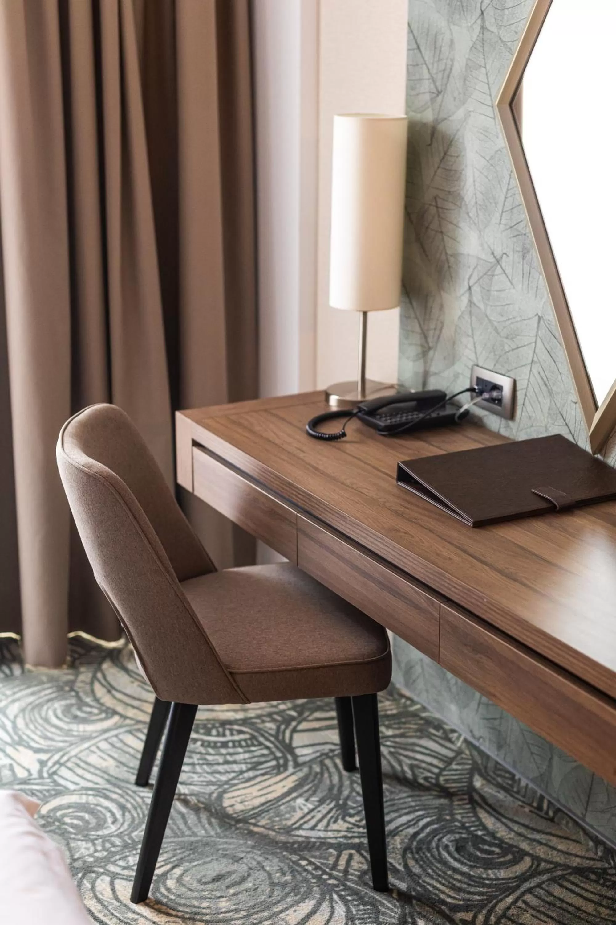 hair dresser, TV/Entertainment Center in HOTEL CRYSTAL WELLNESS & SPA superior