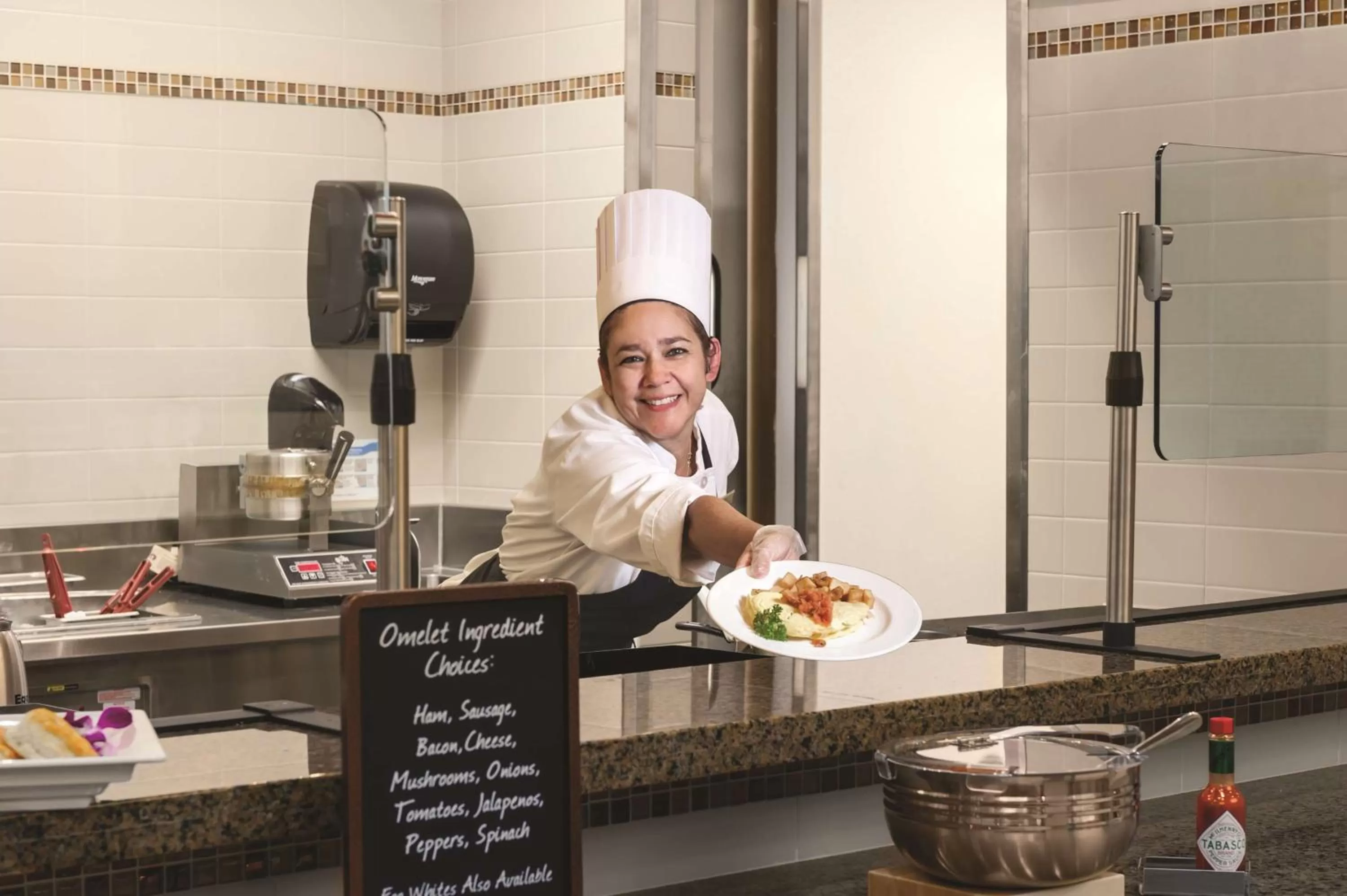 Restaurant/places to eat in Embassy Suites by Hilton Orlando Lake Buena Vista South