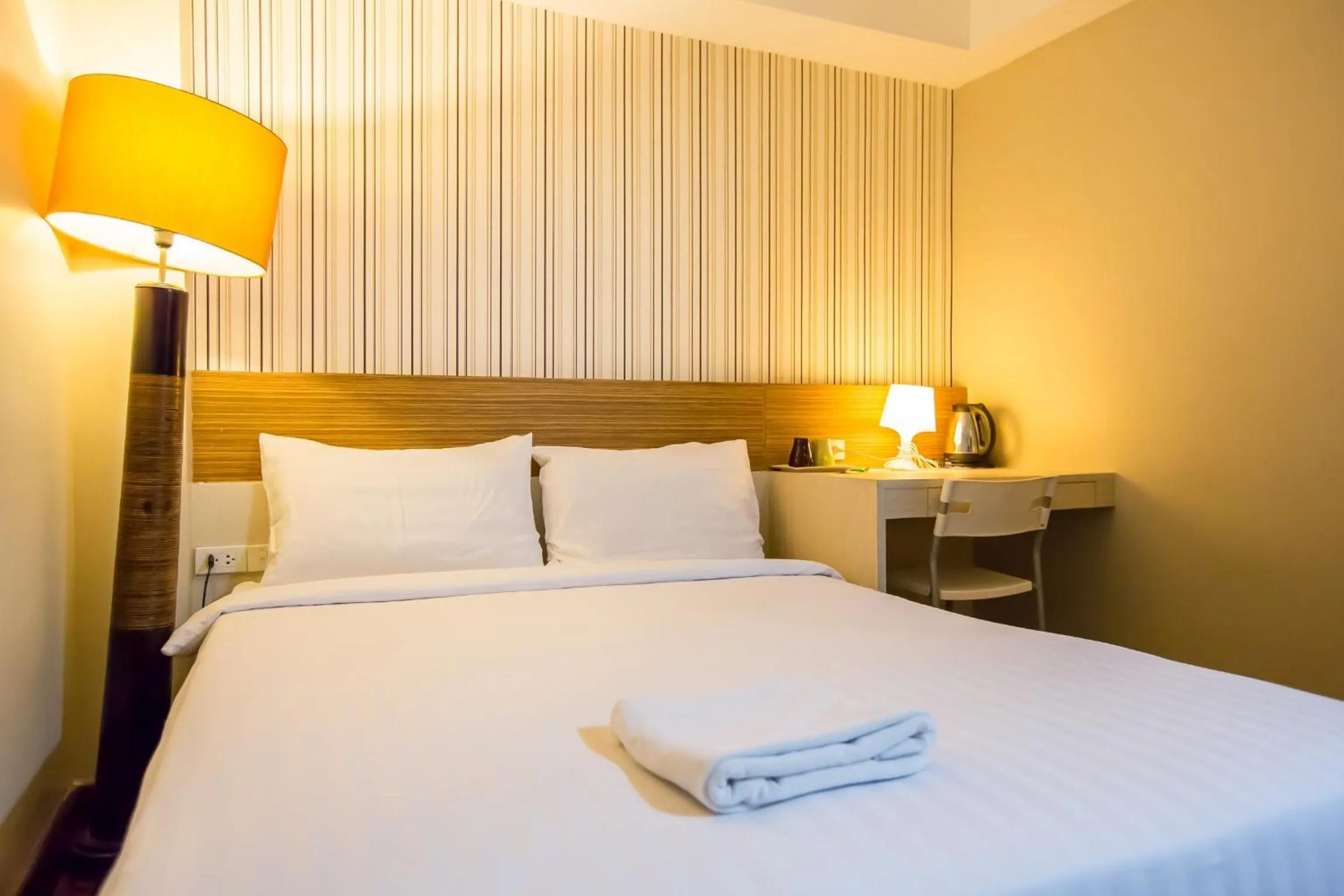 Bed in Snooze Hotel Thonglor Bangkok