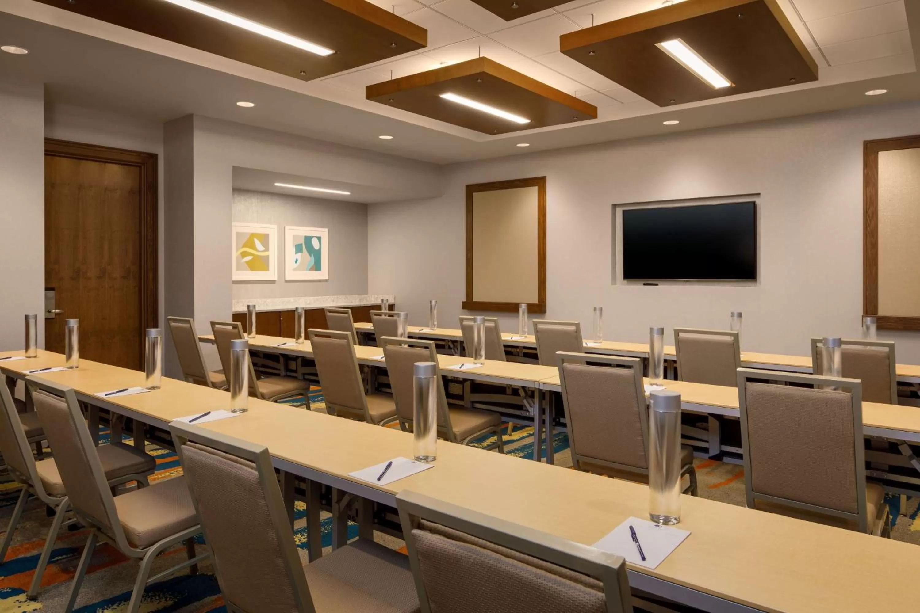 Meeting/conference room in DoubleTree by Hilton Pittsburgh - Cranberry