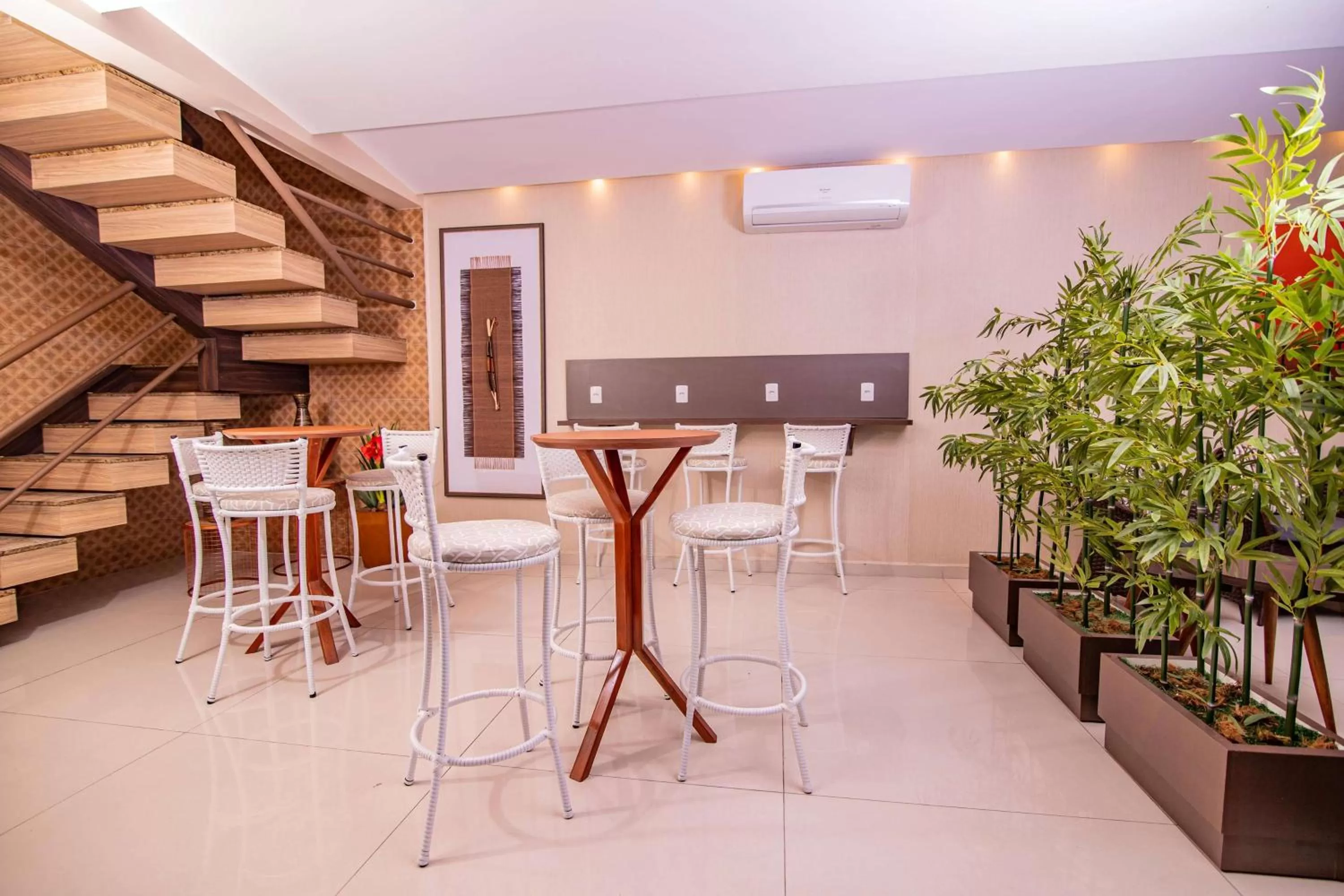 Lobby or reception in Ramada by Wyndham Manaus Torres Center