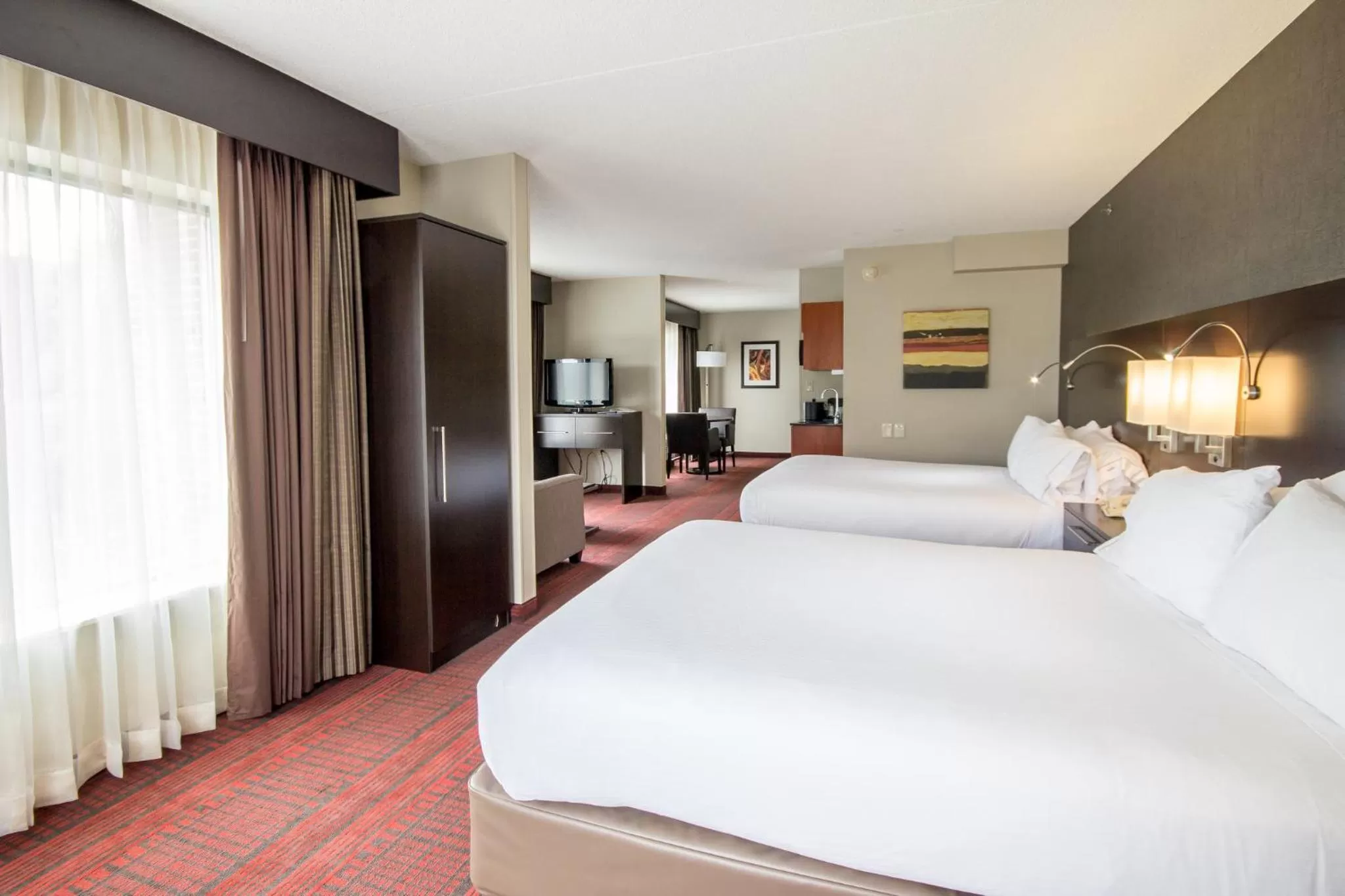 Photo of the whole room, Bed in Holiday Inn Express Hotel & Suites Auburn by IHG