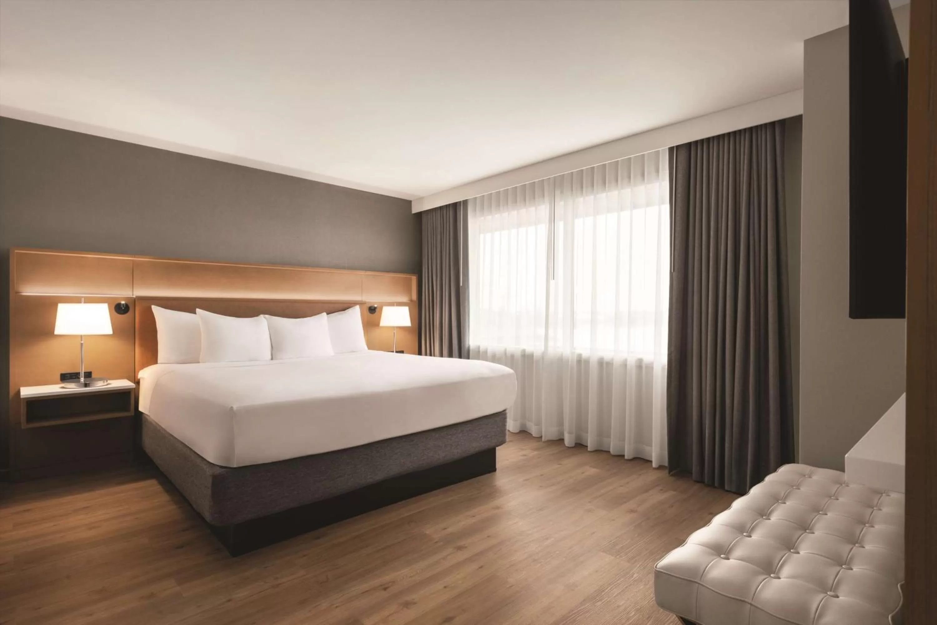 Activities, Bed in Radisson Hotel & Conference Center Green Bay