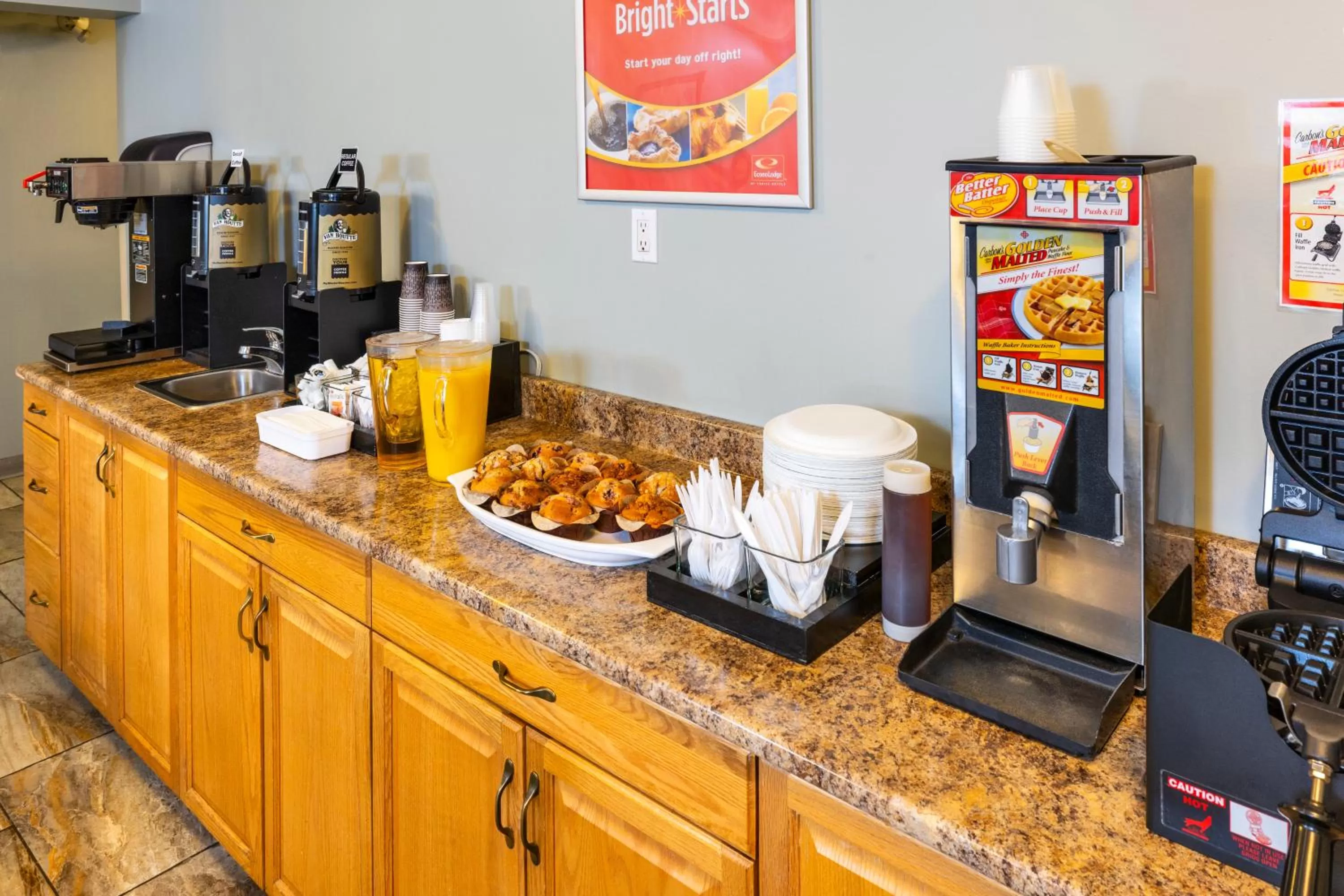 Continental breakfast in Econo Lodge Miramichi